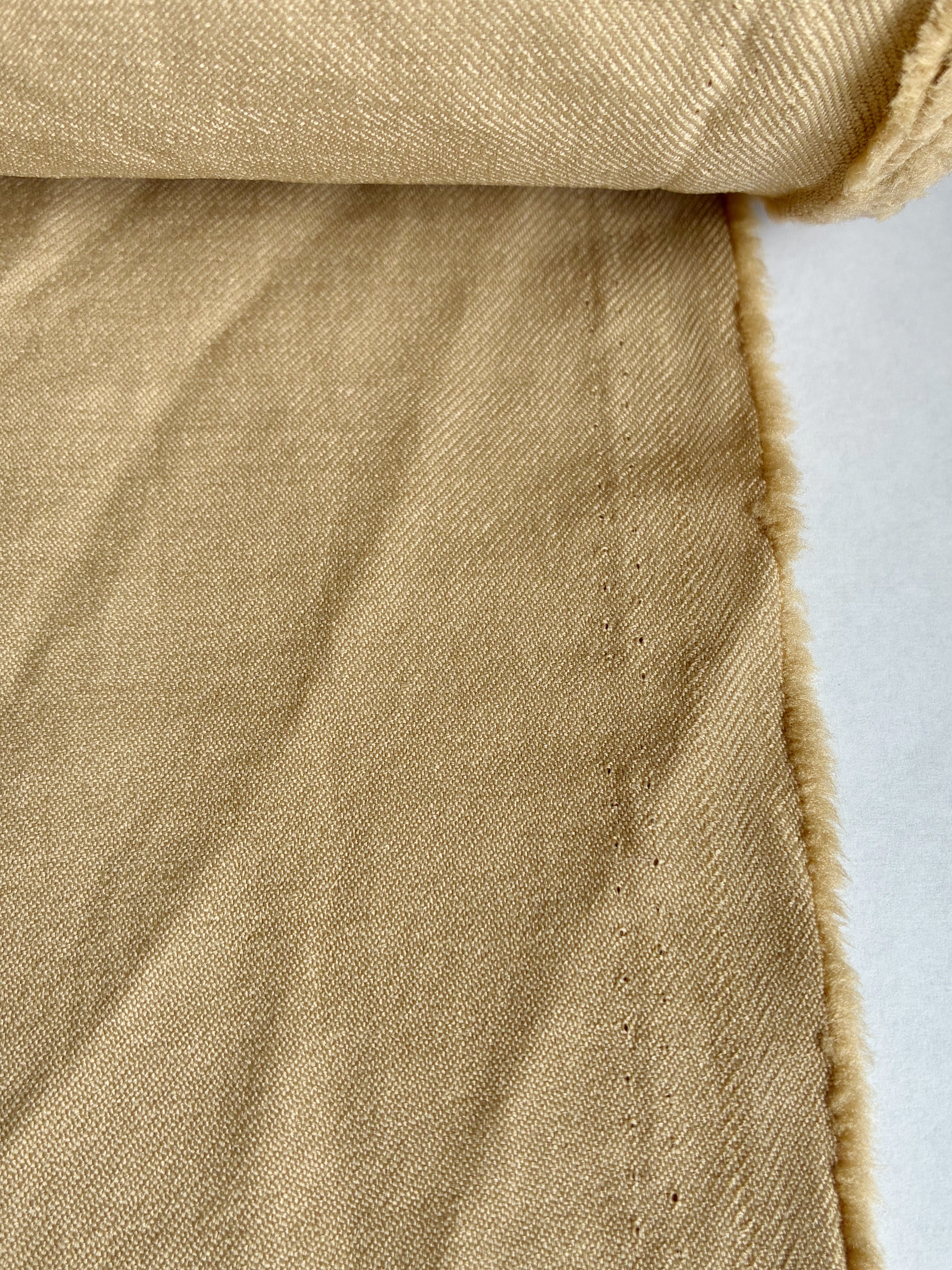 345P. Twill with "creased" effect. 280g/m2.
