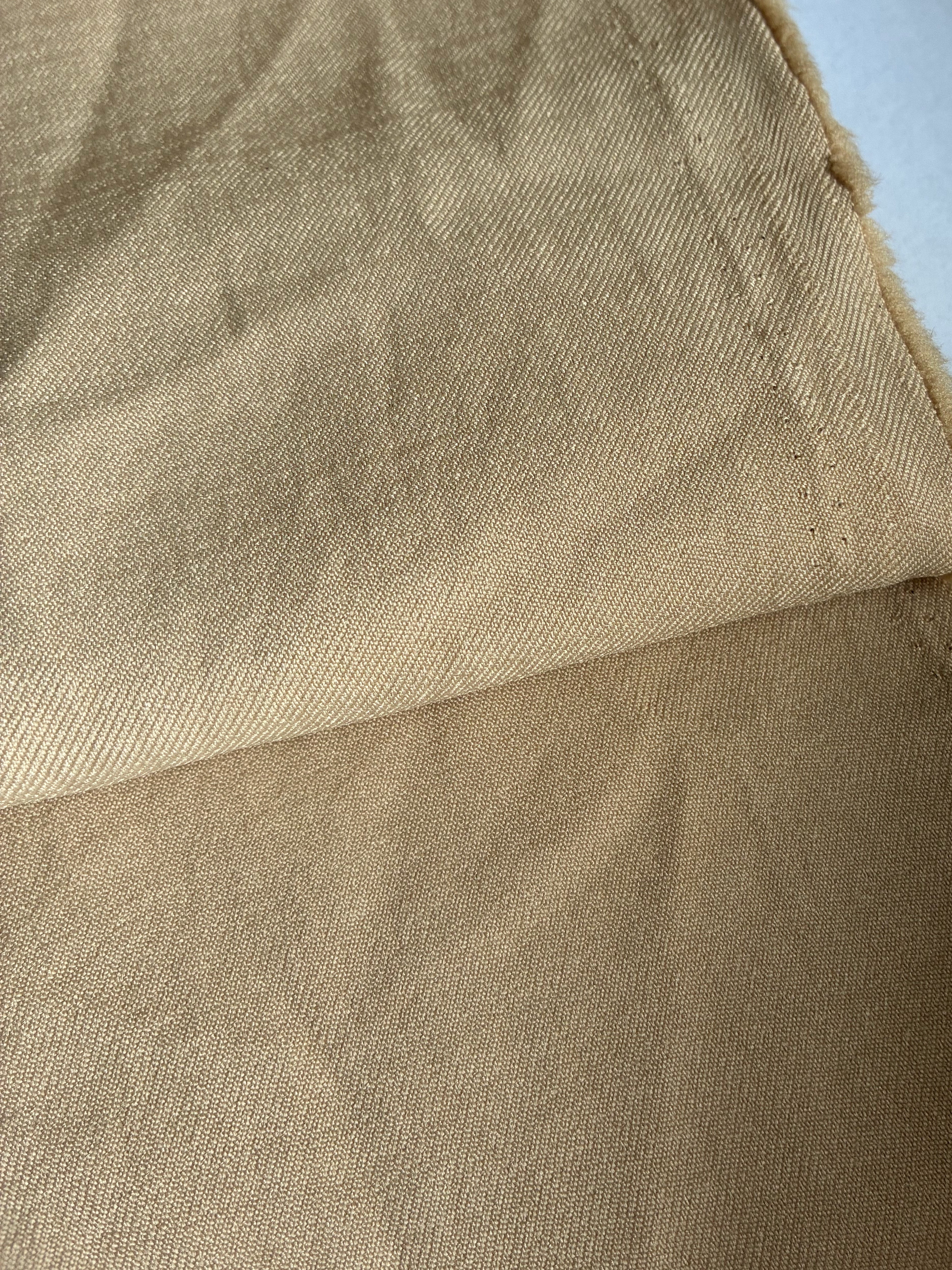 345P. Twill with "creased" effect. 280g/m2.