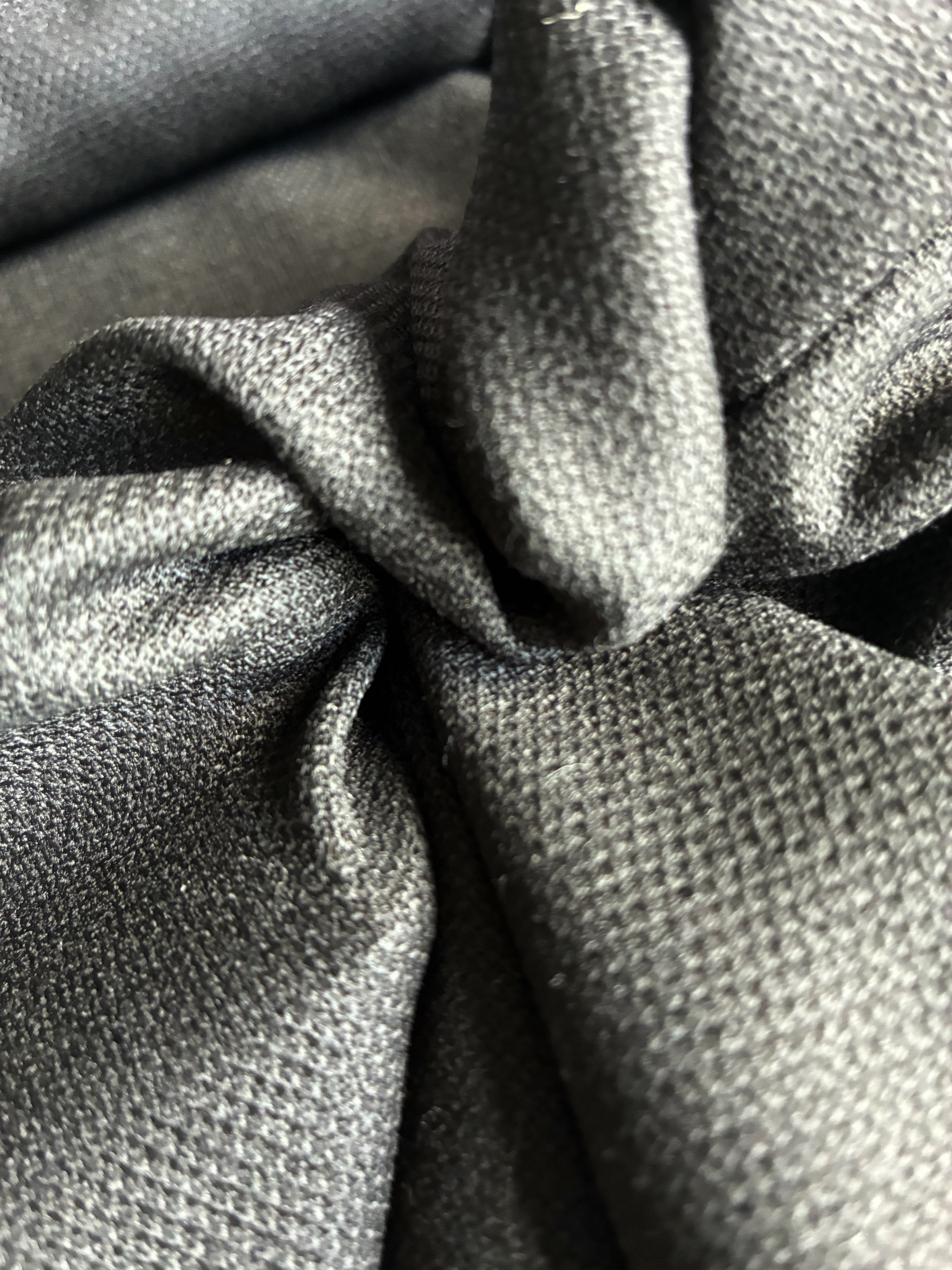 383VWE. Light wool. Piqué. 190g/m2. 3.5m coupon.