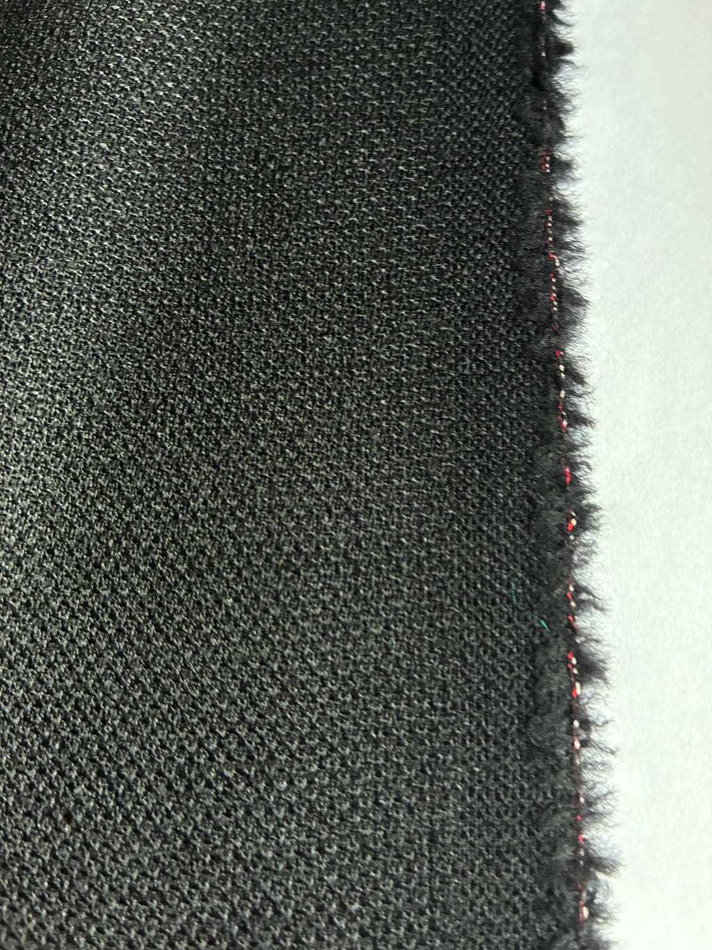 383VWE. Light wool. Piqué. 190g/m2. 3.5m coupon.