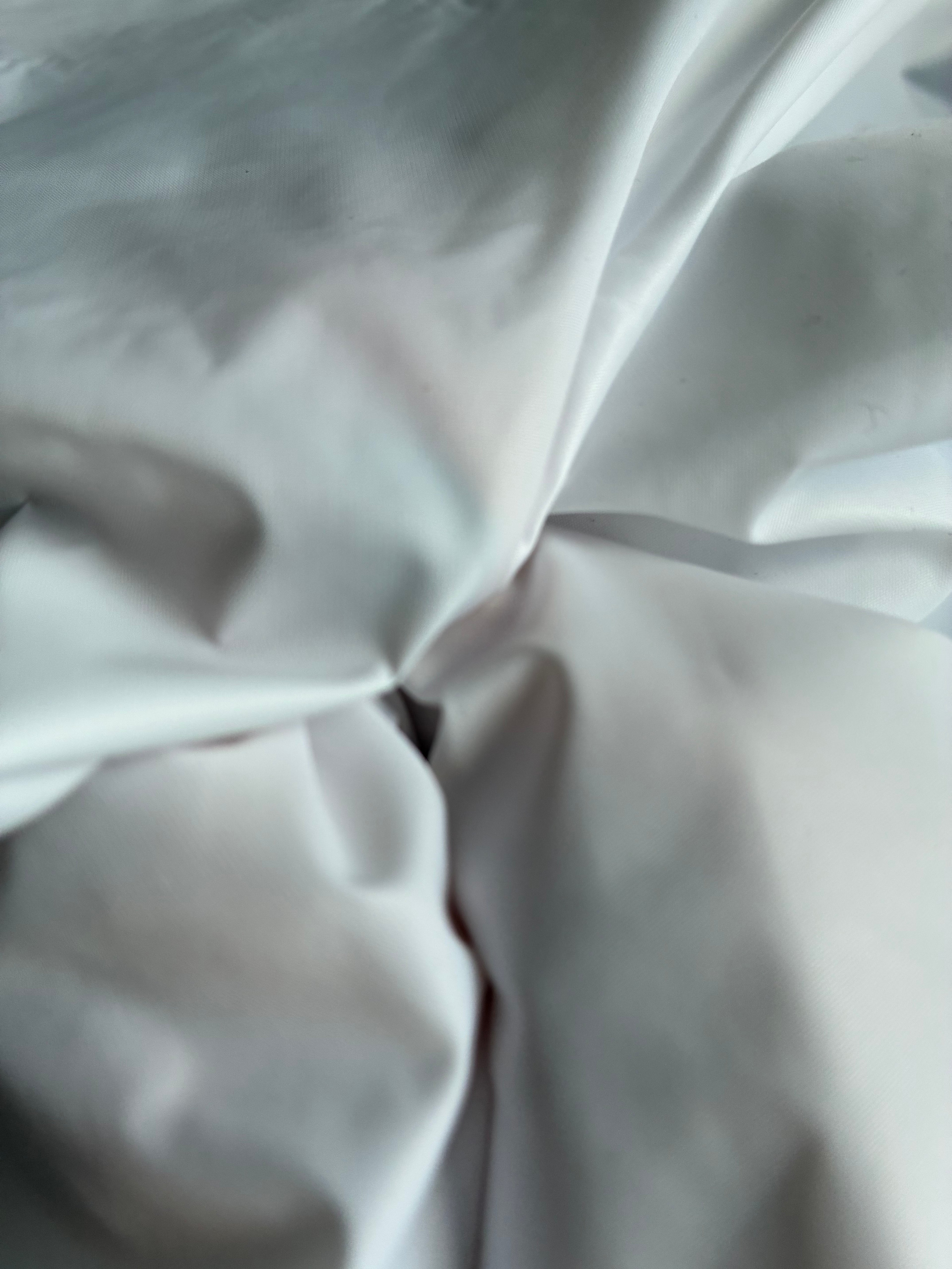 353PA. Leichtes Nylon. 50g/m².