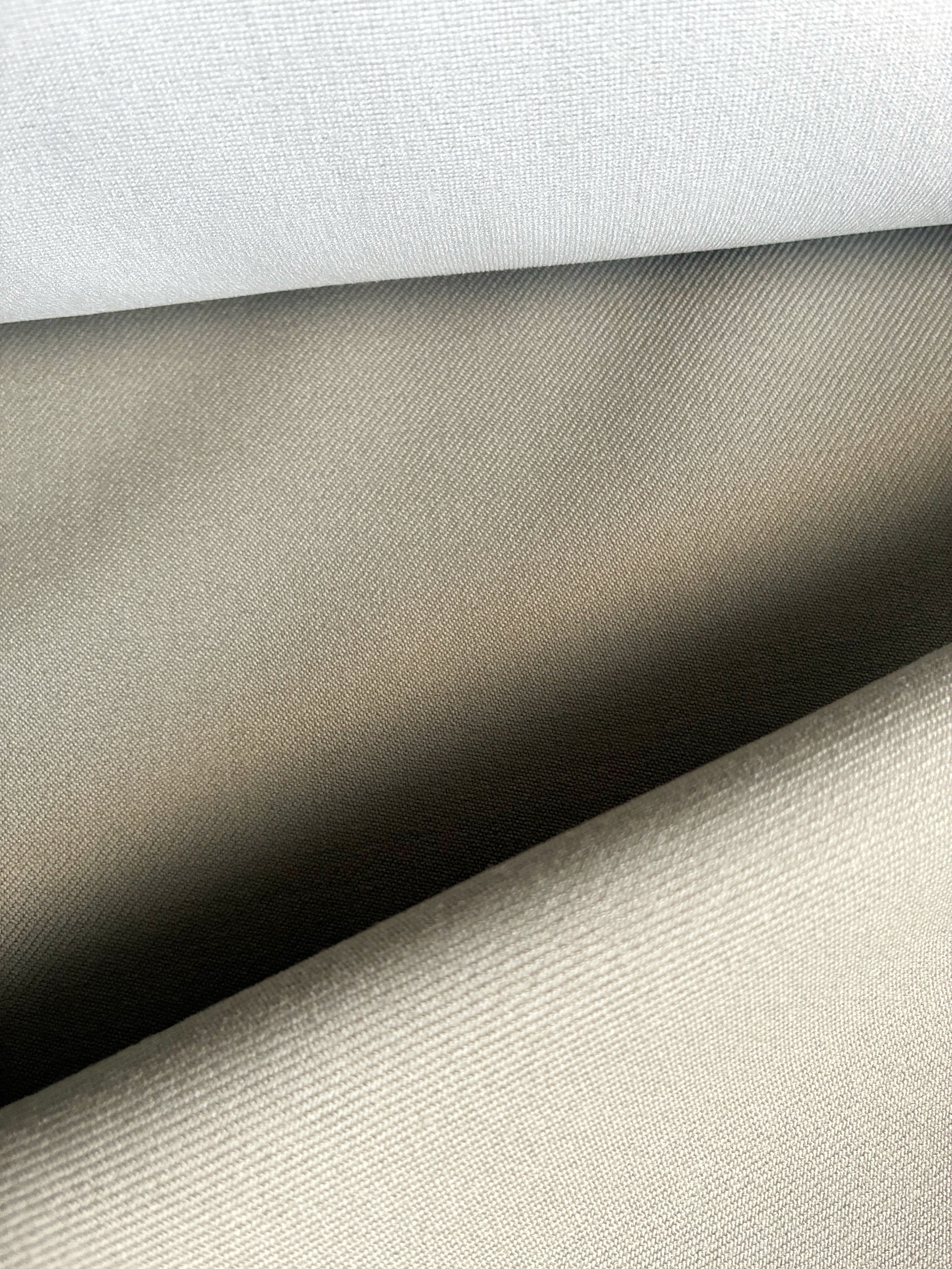 380WPE. Bonded wool twill. 320g/m2.