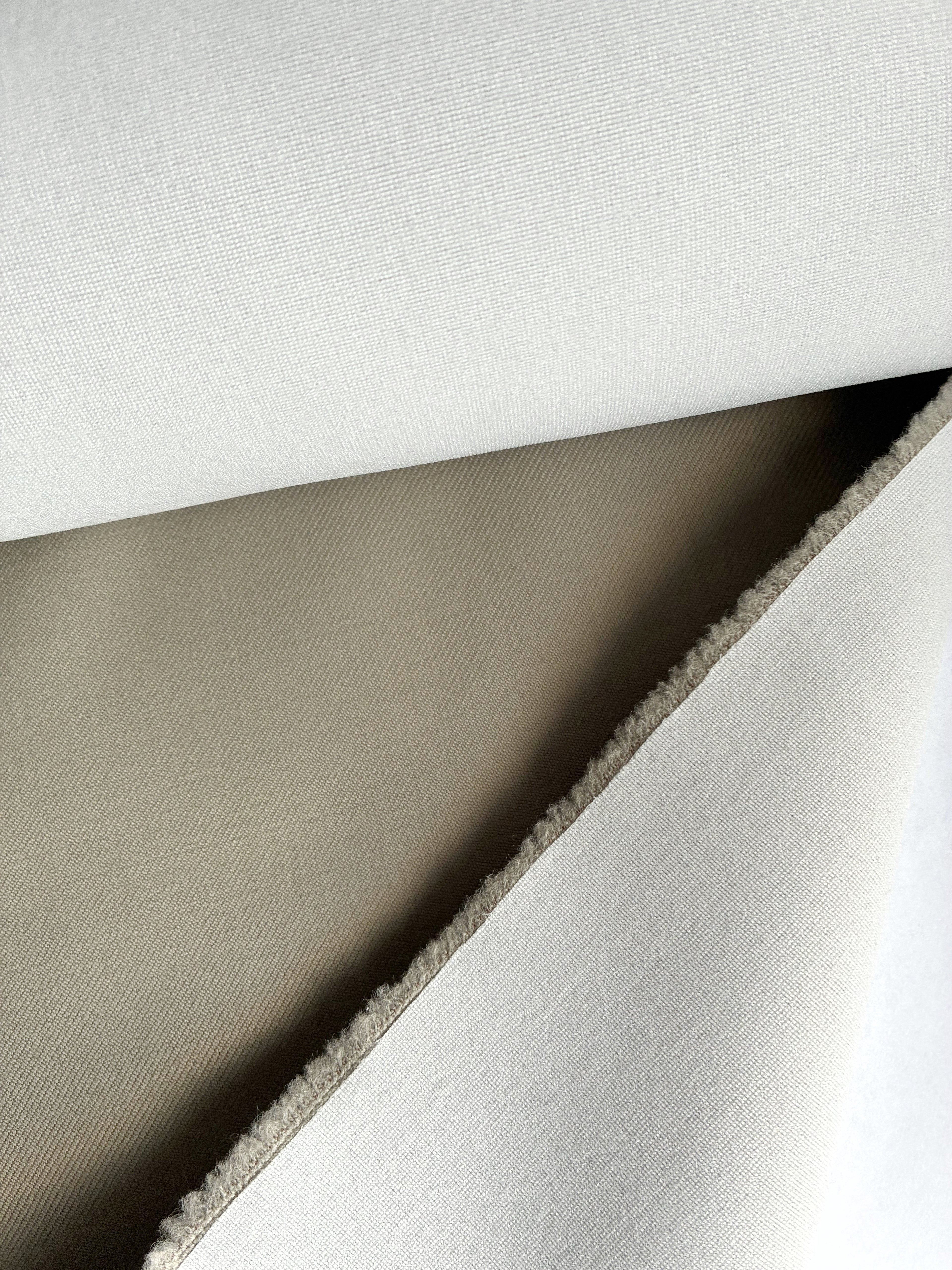 380WPE. Bonded wool twill. 320g/m2.