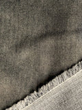 243P. Tissu léger et technique. 165 g/m².