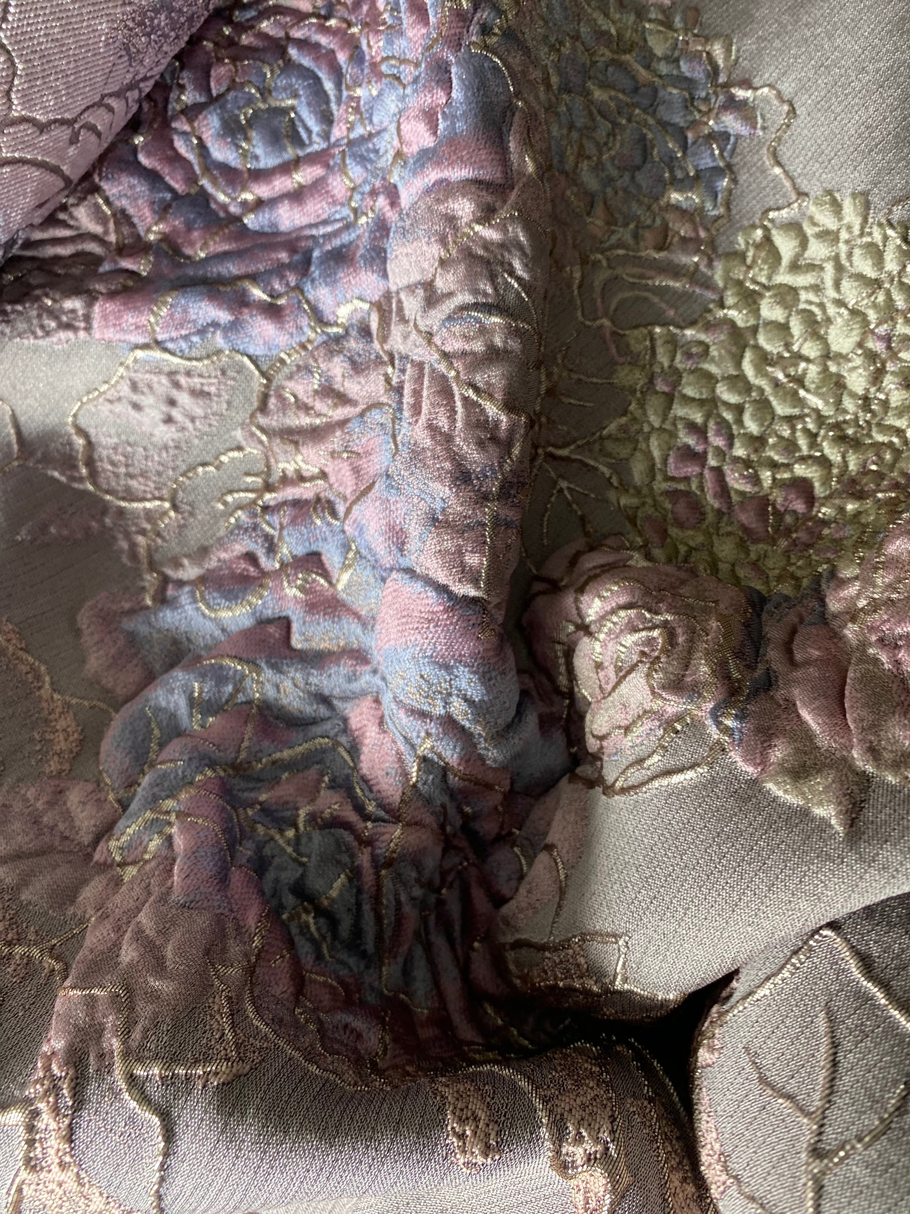 072HC. Jacquard Cloqué. 170g/m2.