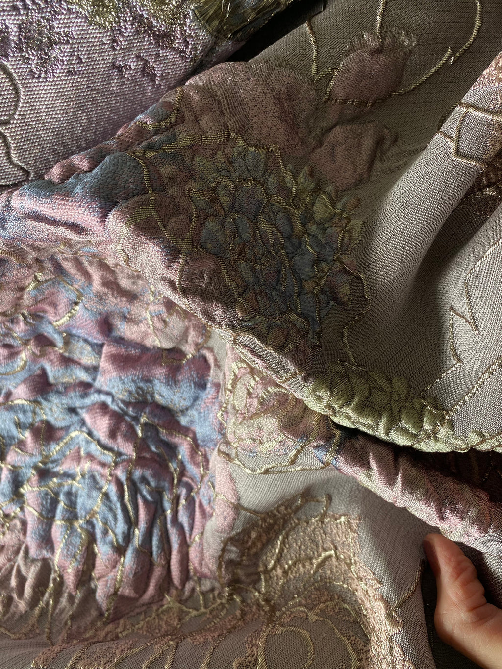 072HC. Jacquard Cloqué. 170g/m2.
