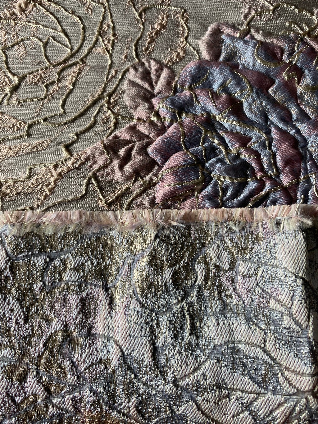 072HC. Jacquard Cloqué. 170g/m2.