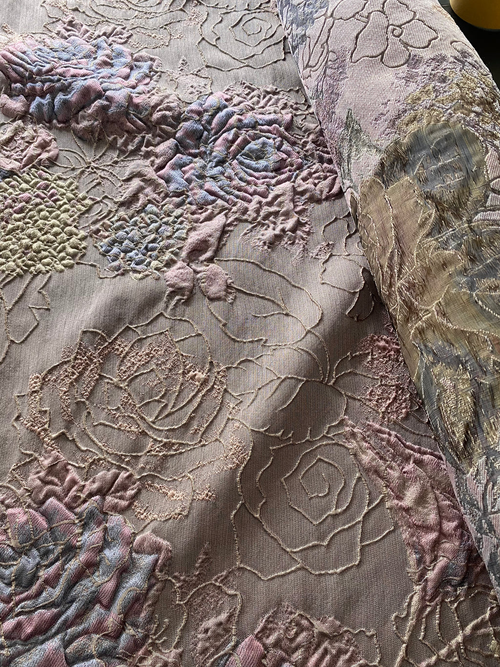 072HC. Jacquard Cloqué. 170g/m2.