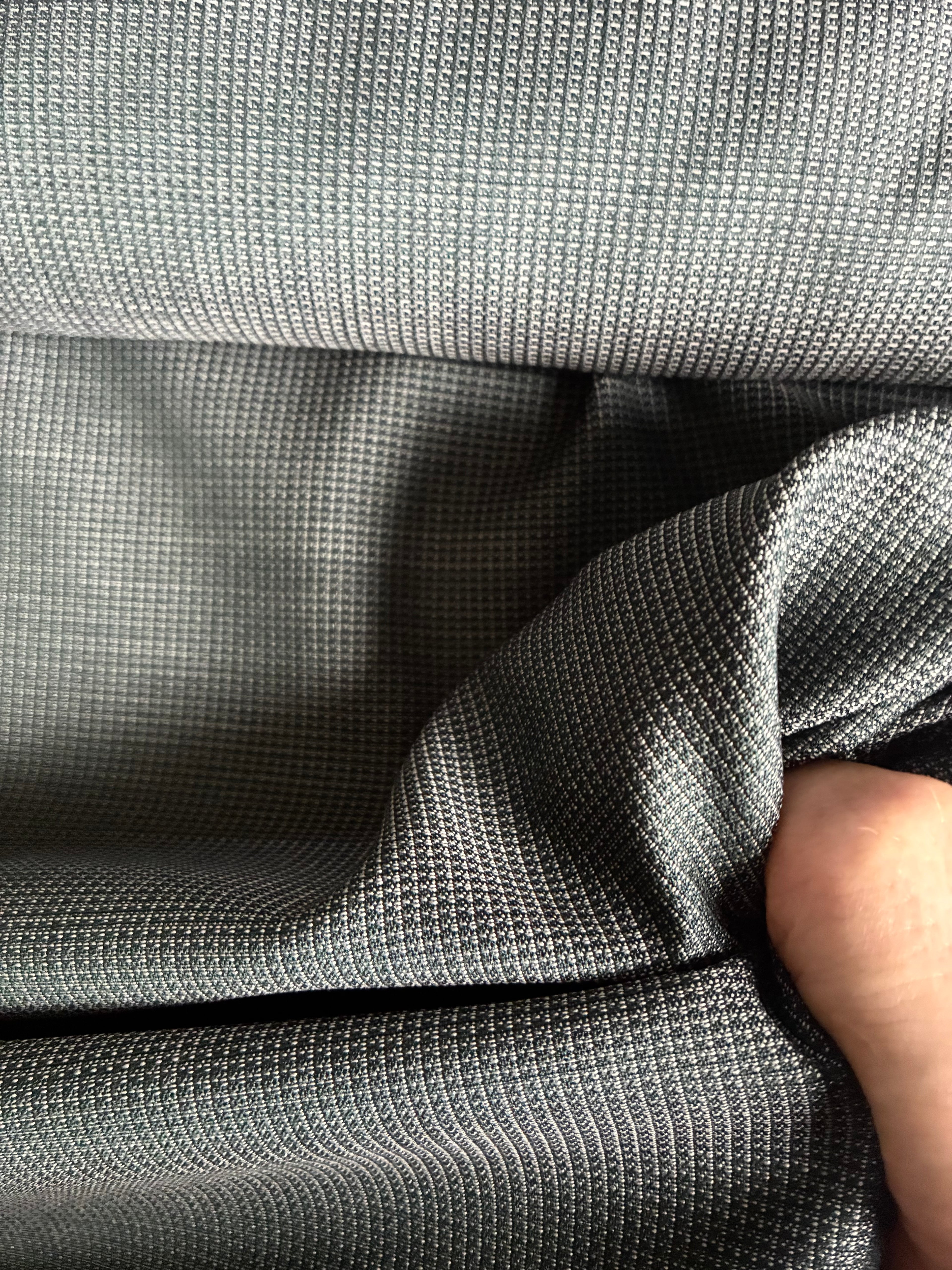446VW. Lightweight wool. 175g/m2.