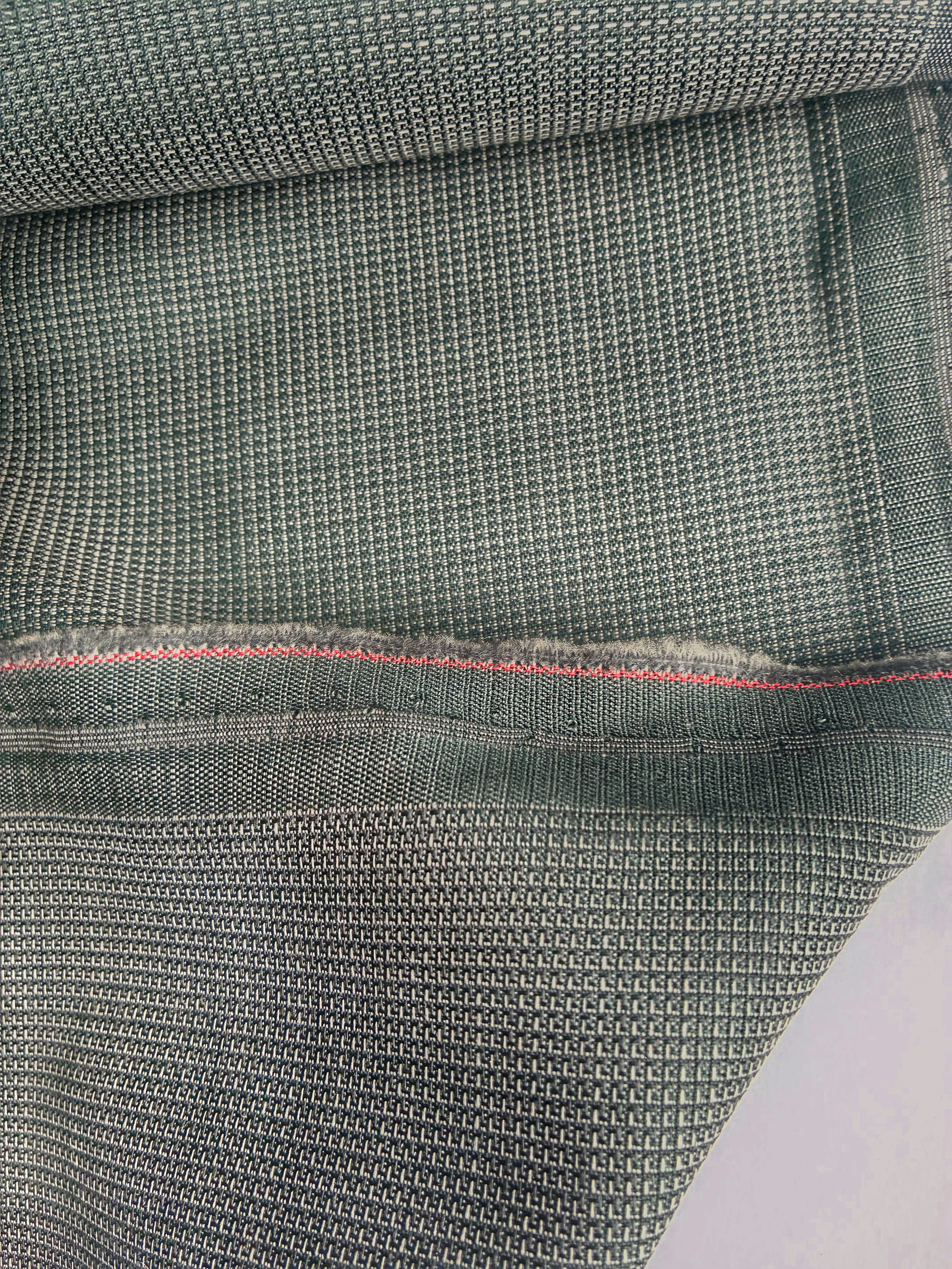 446VW. Lightweight wool. 175g/m2.