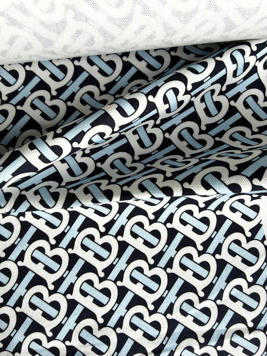 458C. Cotton canvas. 250g/m2