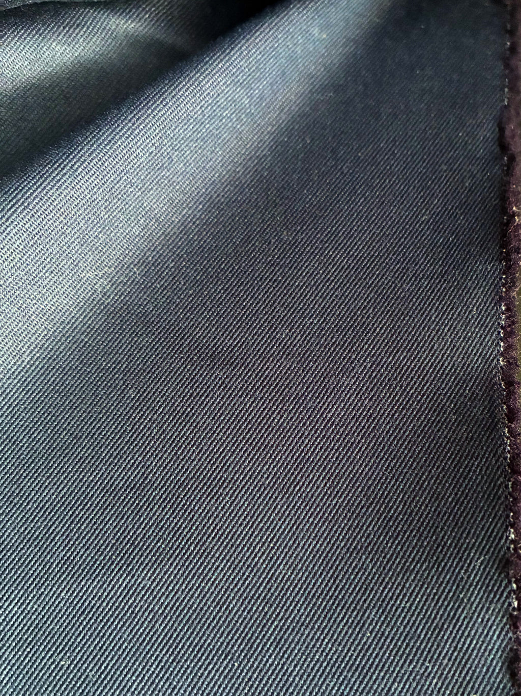 437CP. Gabardine. 270 g/m2.