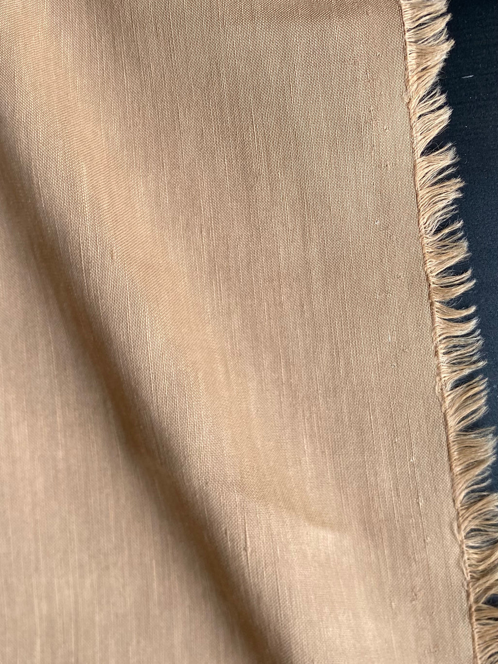 173VL. Viscose-Linen. 210g/m2.