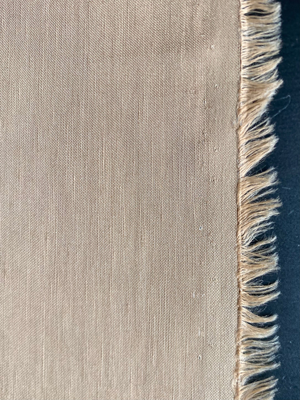 173VL. Viscose-Linen. 210g/m2.