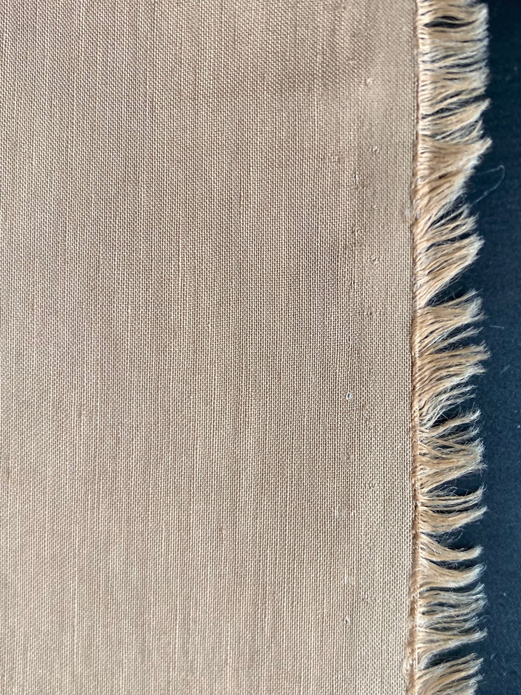 173VL. Viscose-Linen. 210g/m2.