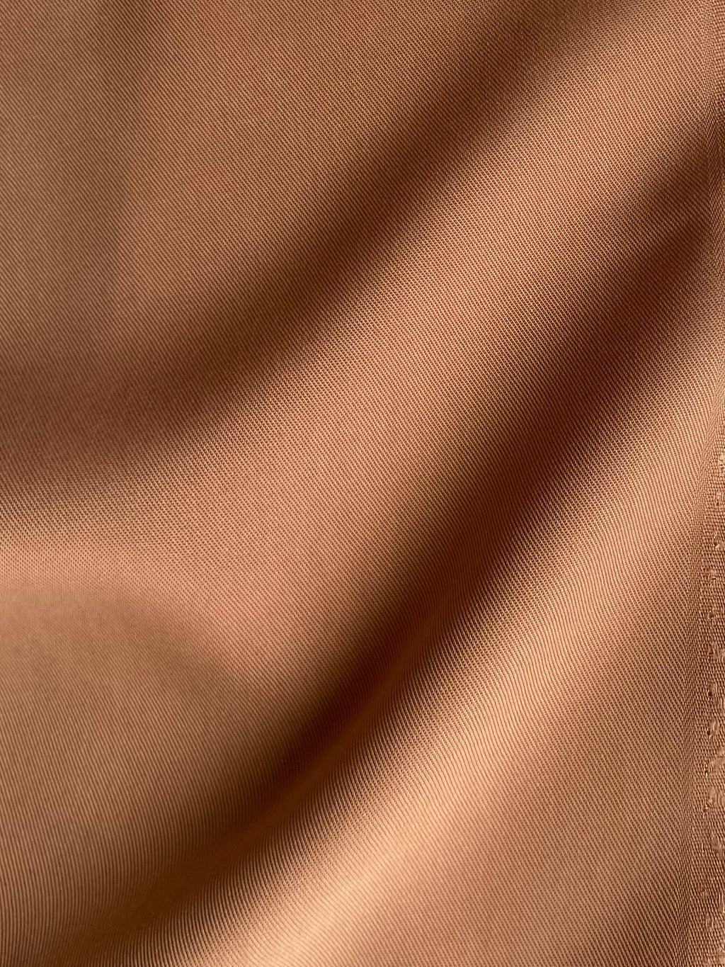 195CV. Cotton blend twill. 200g/m2.