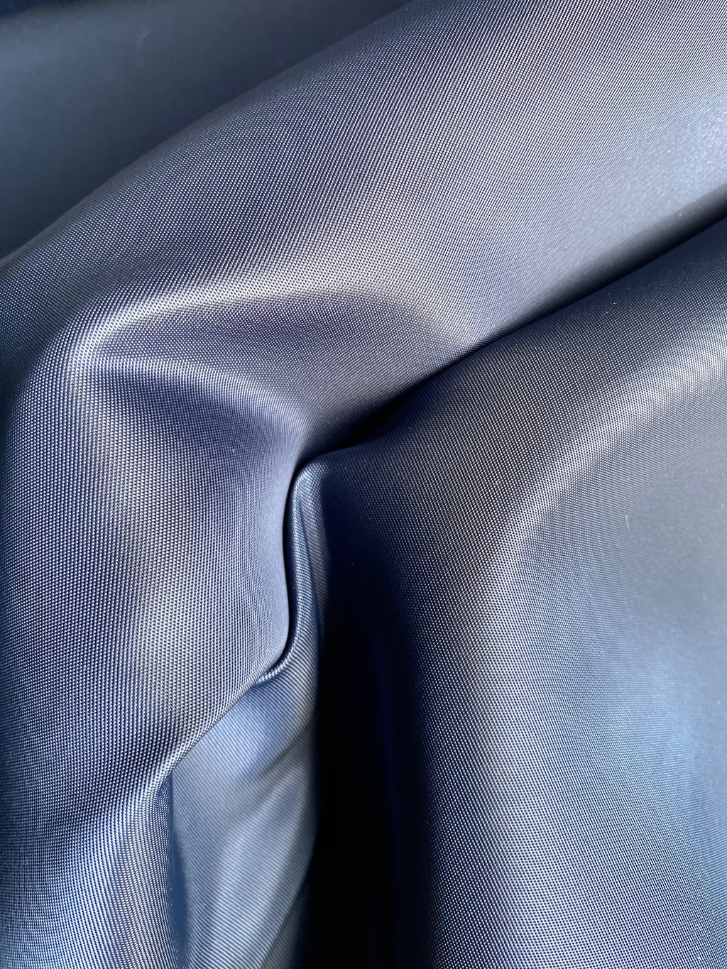 174PJ. Waterproof satin. 160g/m2.