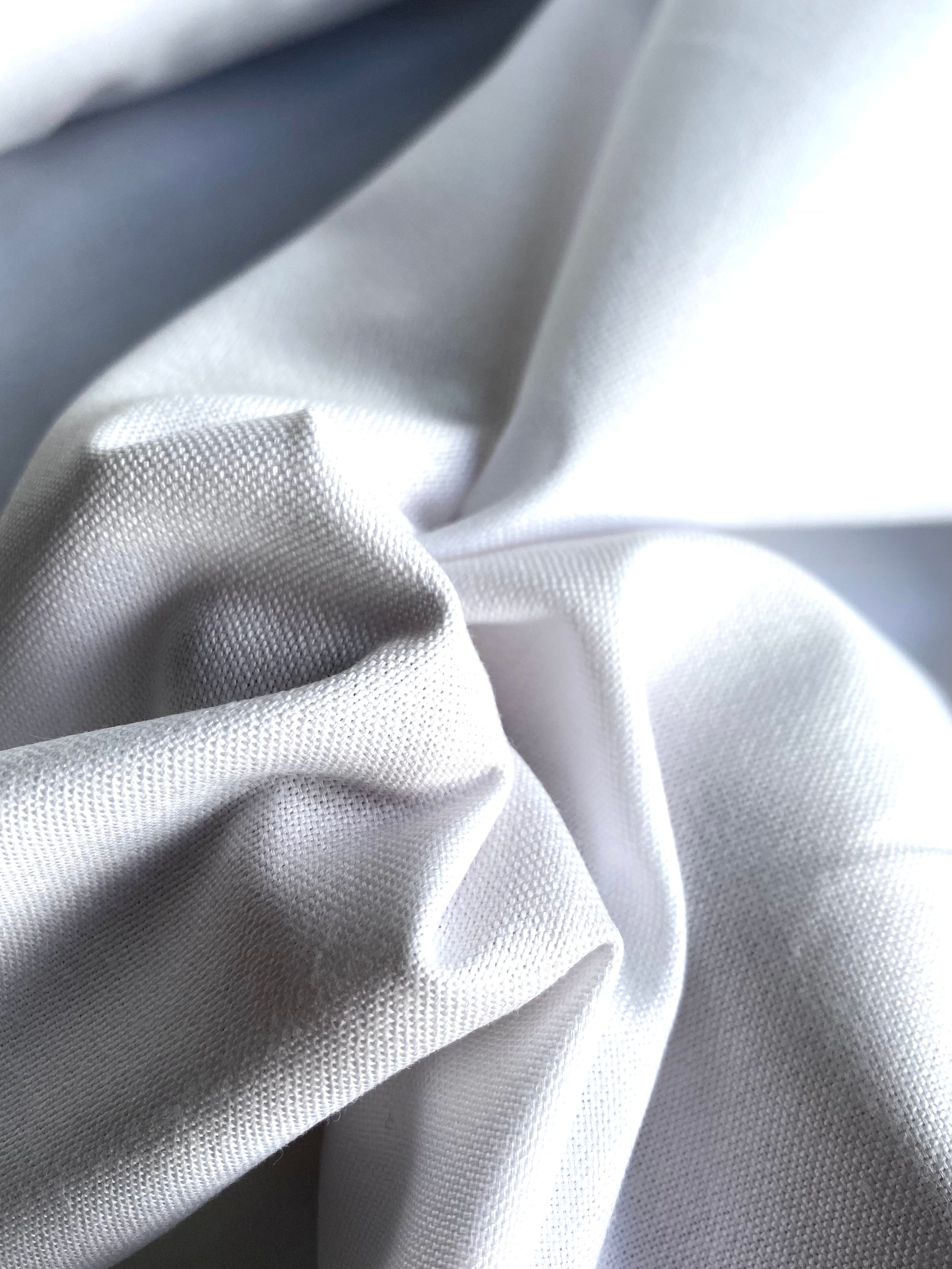 175C. Cotton. 145g/m2.