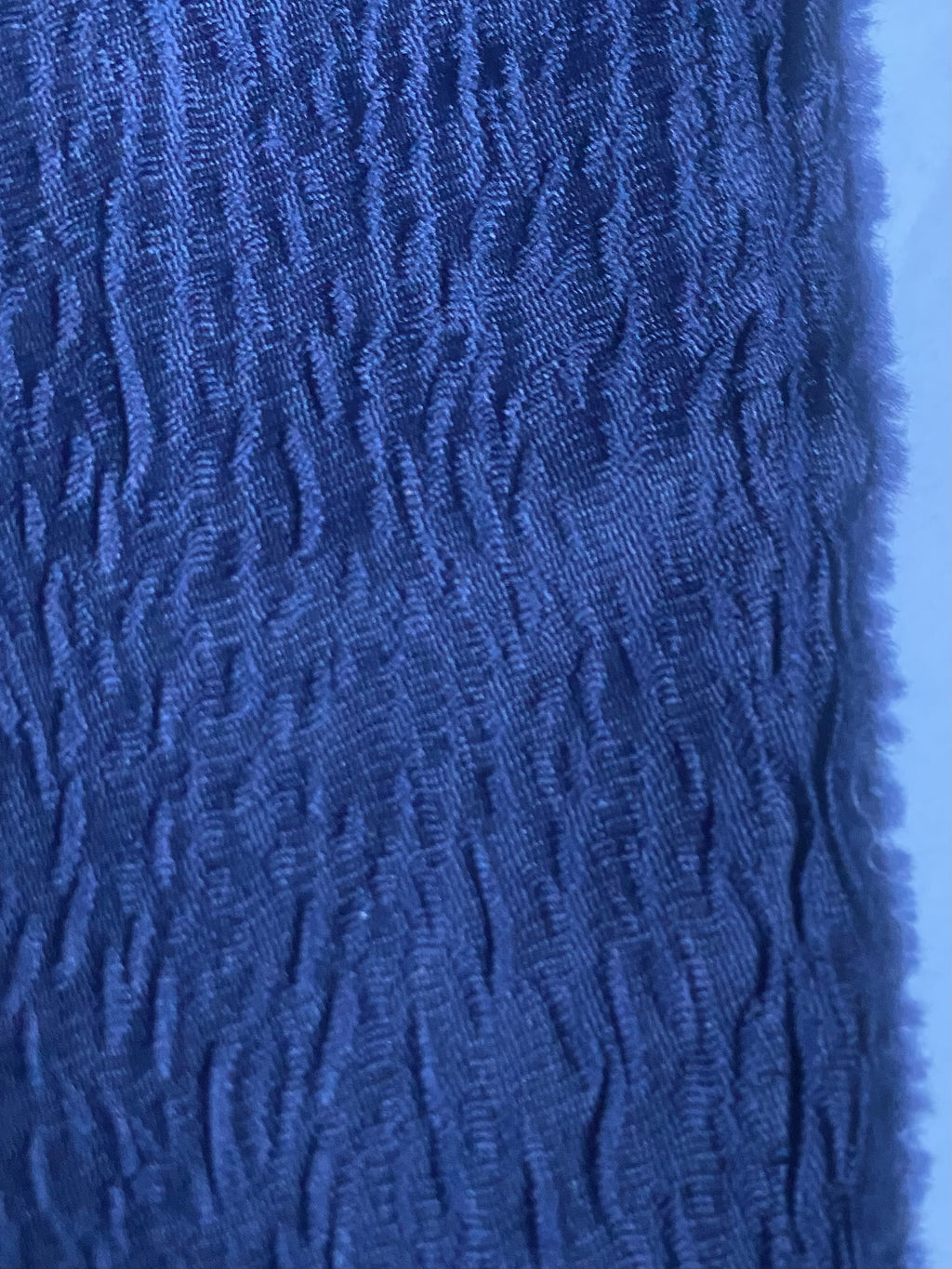 113P. Cloqué. 200g/m2.