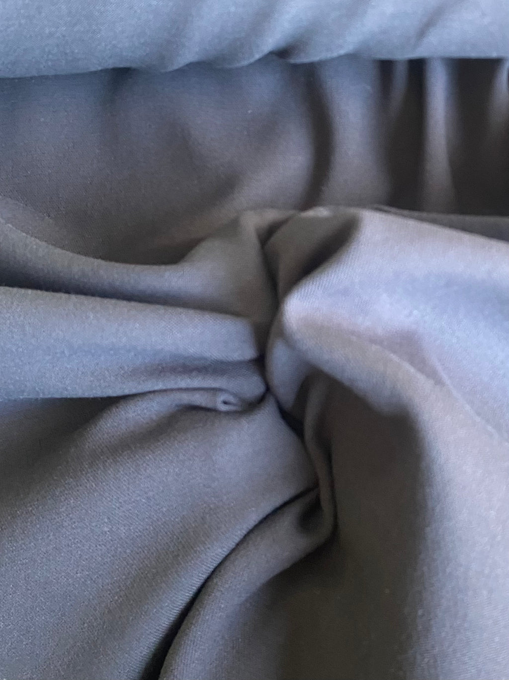 166WC. Cotton-wool stretch. 280g/m2. 2.4m coupon.