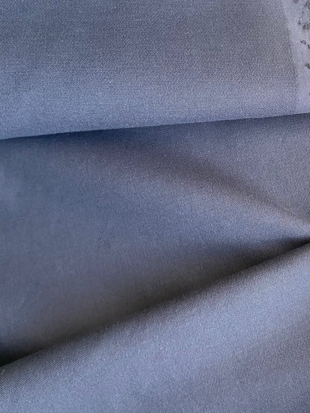 166WC. Cotton-wool stretch. 280g/m2. 2.4m coupon.