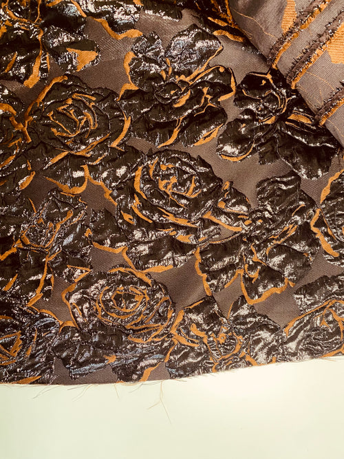 023HC. Jacquard cloqué. 120g/m2.