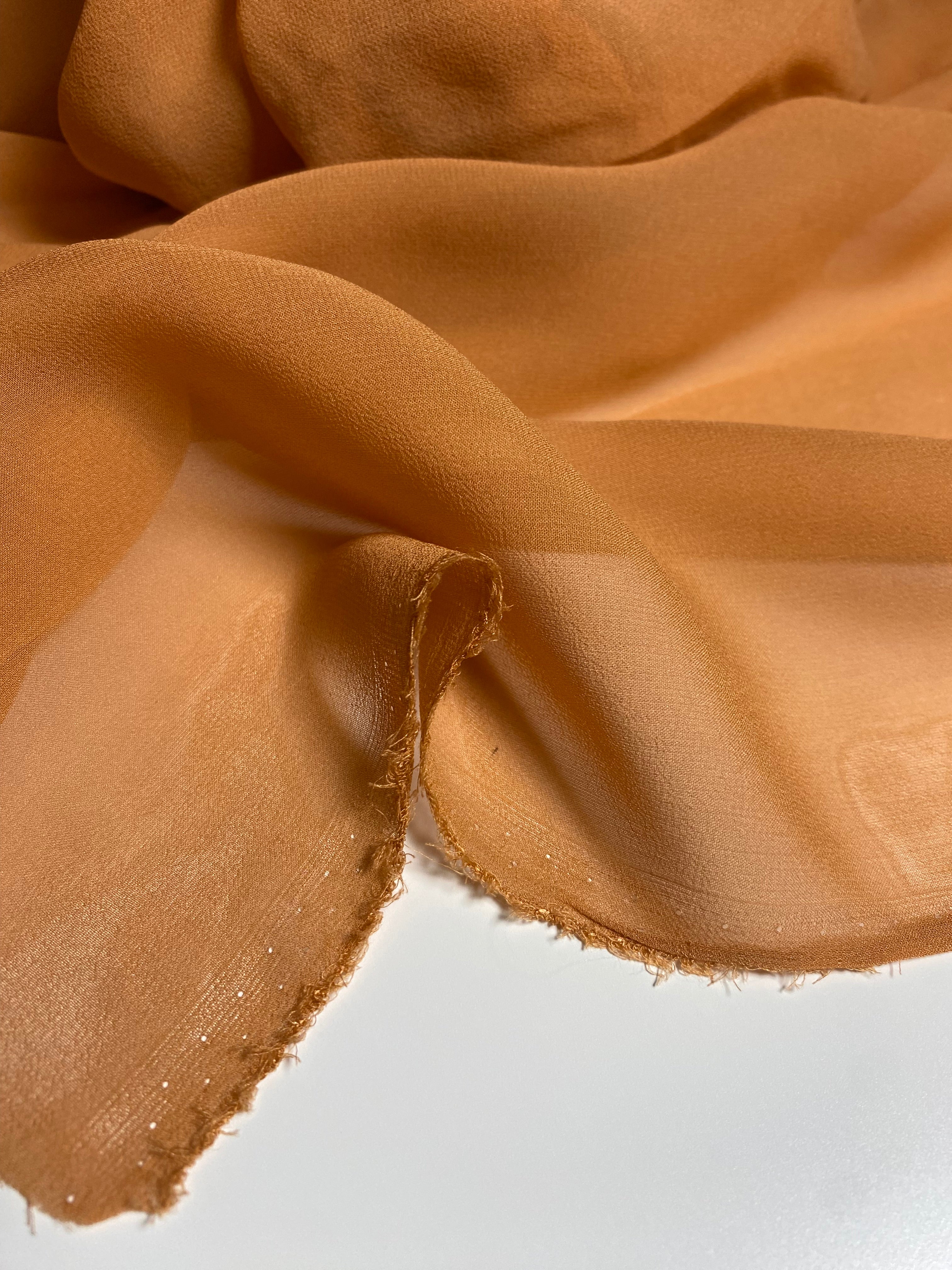 051S. Silk crepon. 40g/m2.