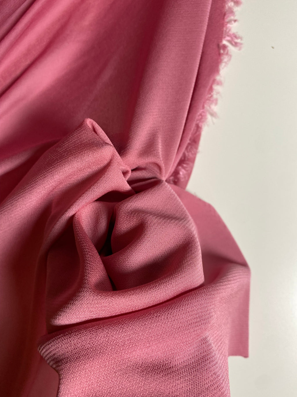 061V. Viscose jersey. 100g/m2.