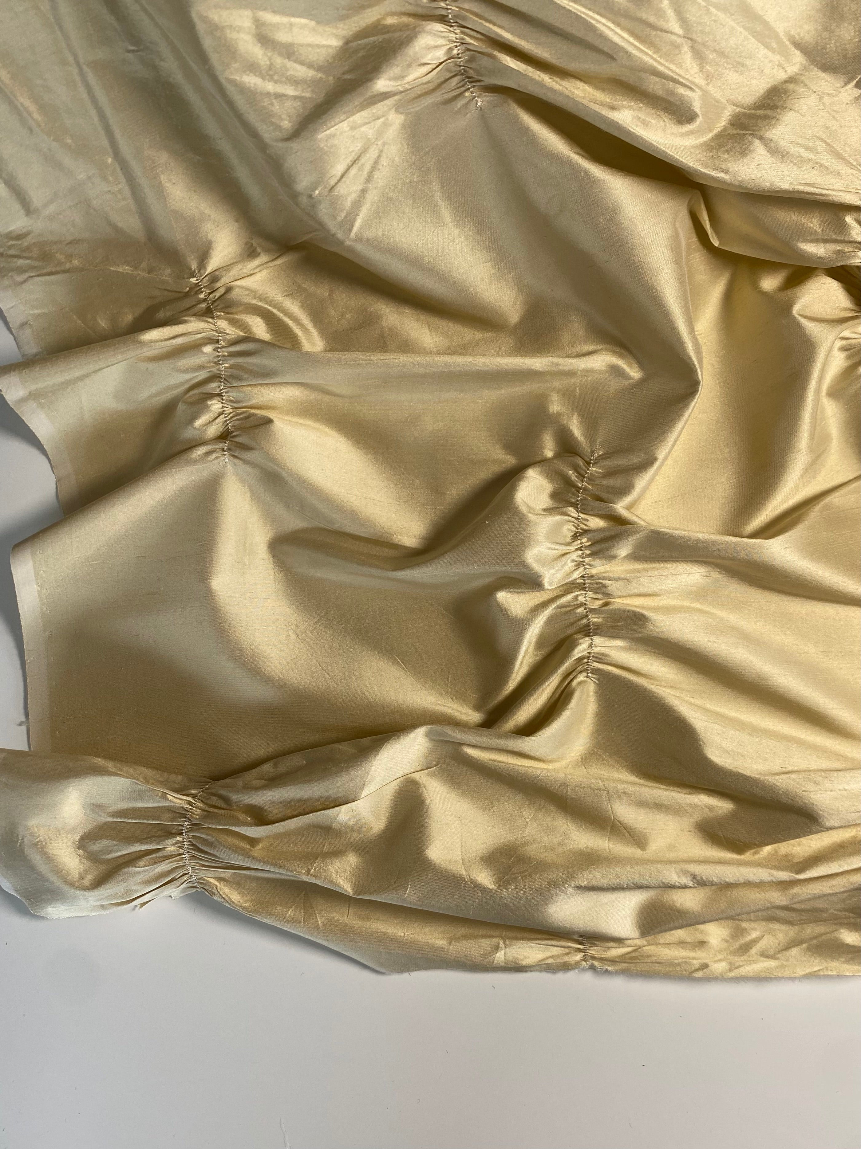 073HC. Taffeta. 100g/m2.