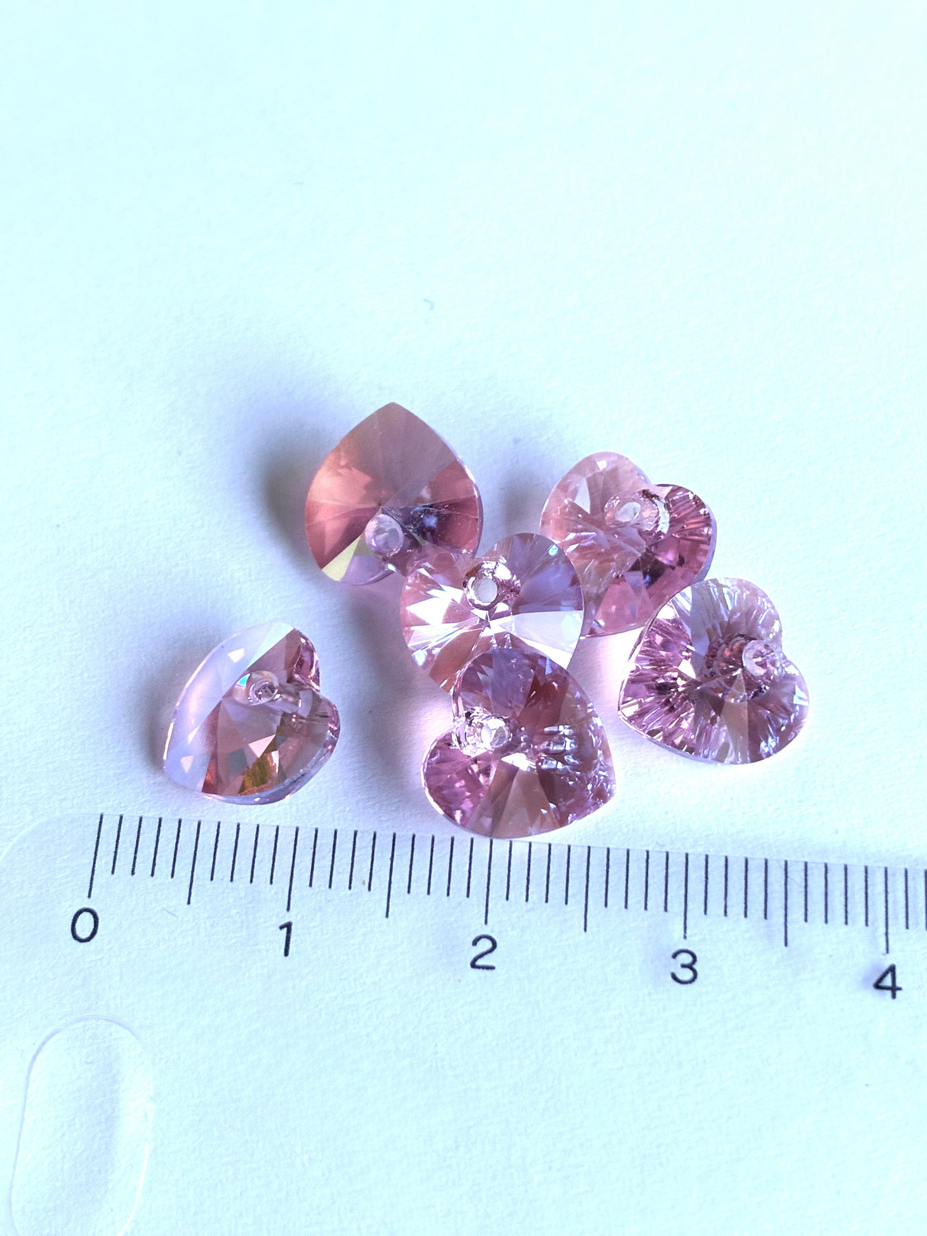 6229P. Pure Crystal hearts. 10.3x10mm. Pink.