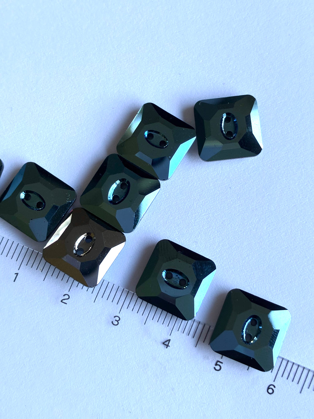 30151. Crystal square button 12mm.