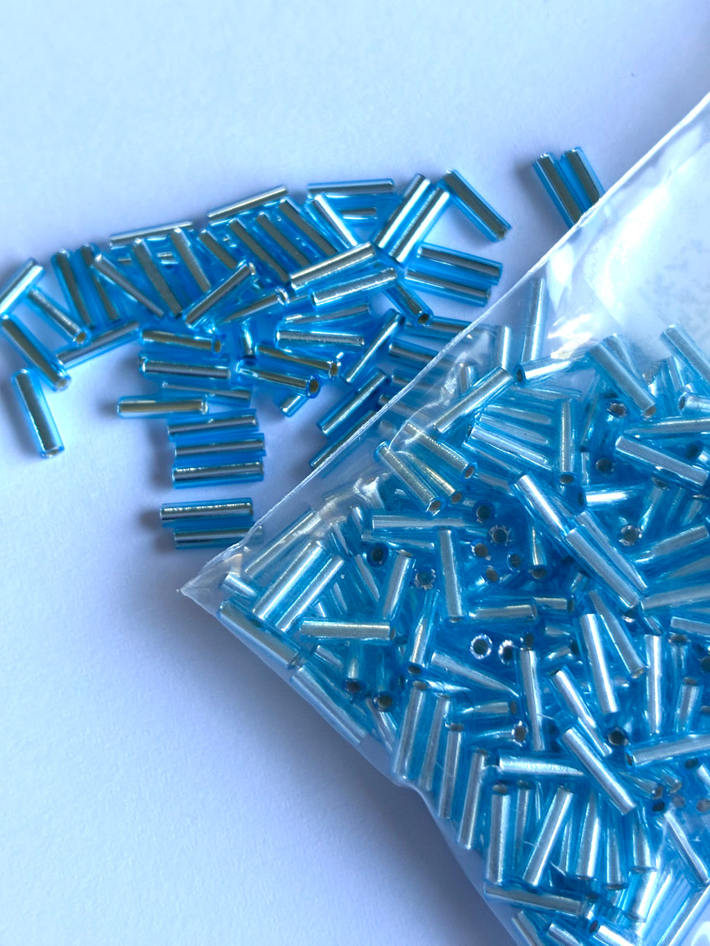 0181.Glass tube beads 6mm.