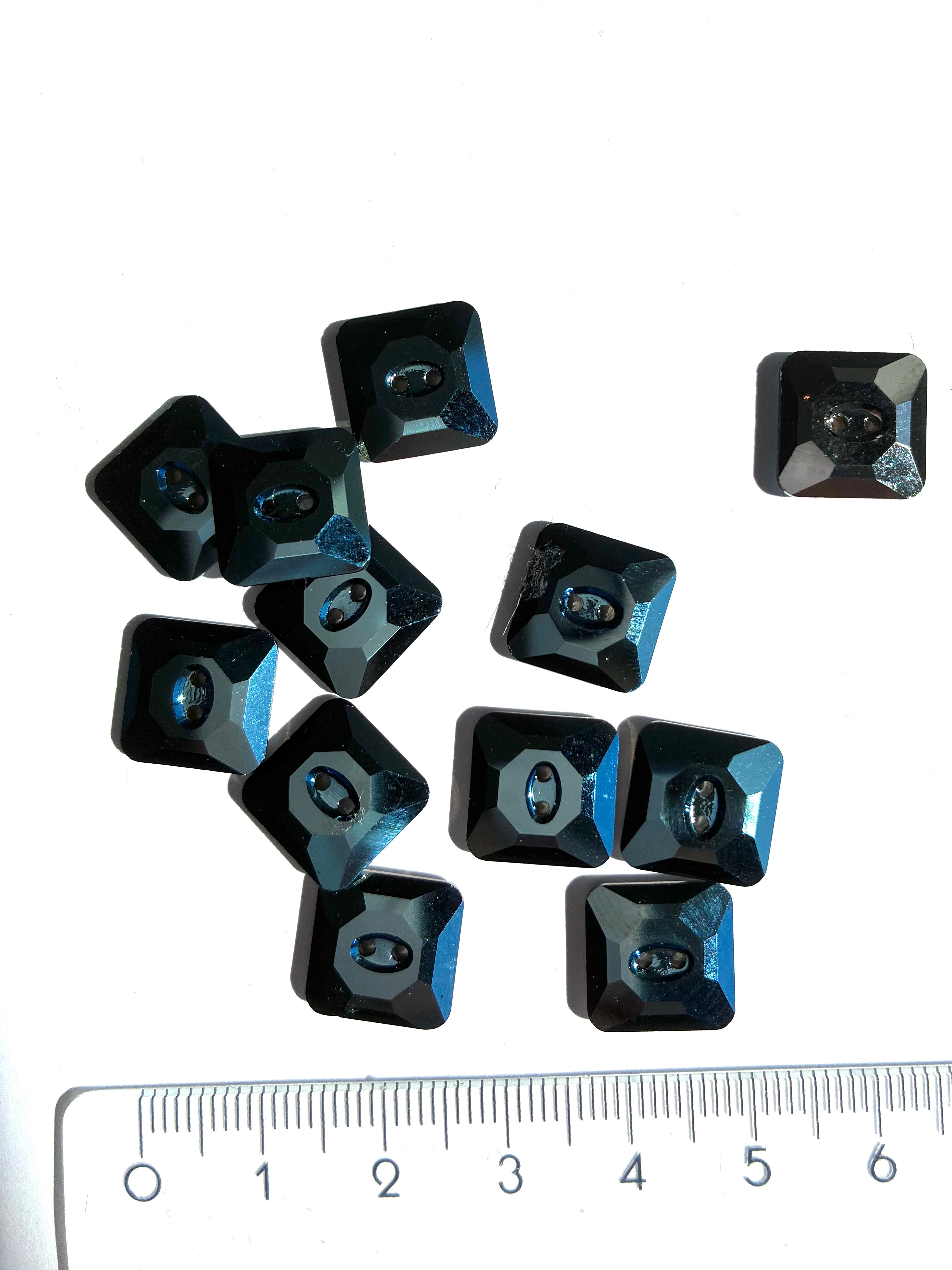 30151. Crystal square button 12mm.