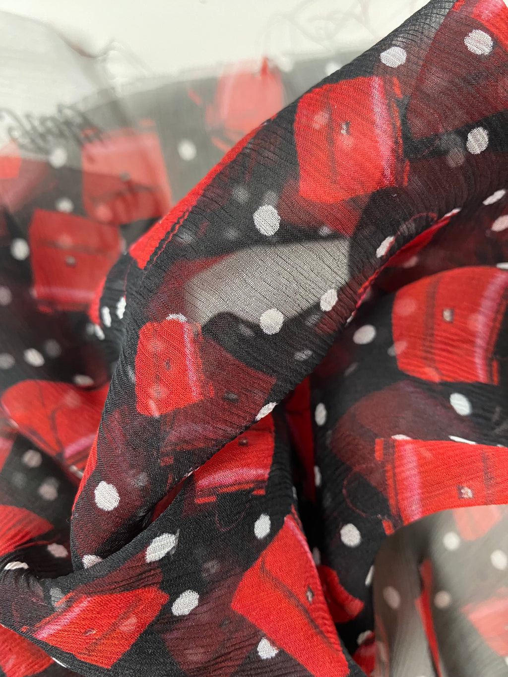 129S. Silk chiffon. 15g/m2.