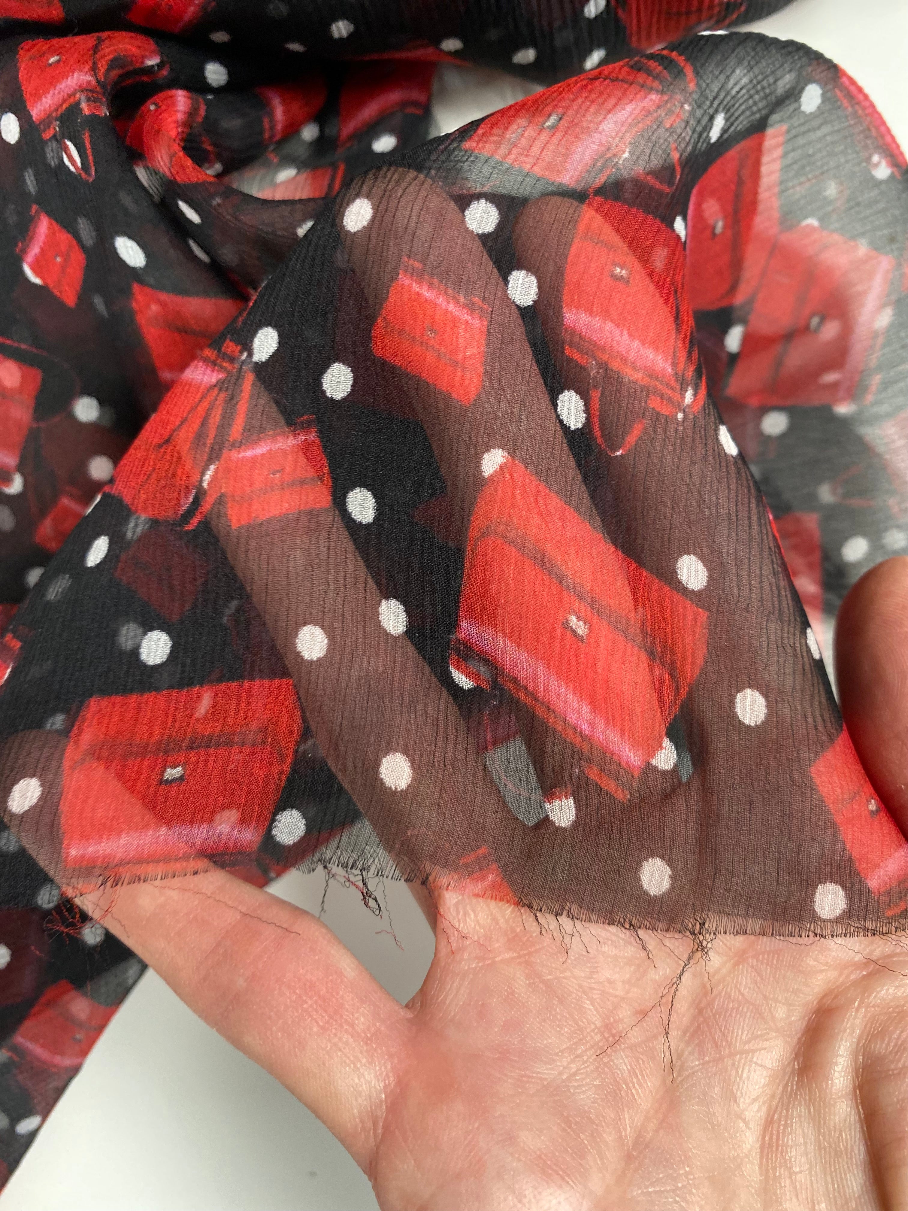 129S. Silk chiffon. 15g/m2.