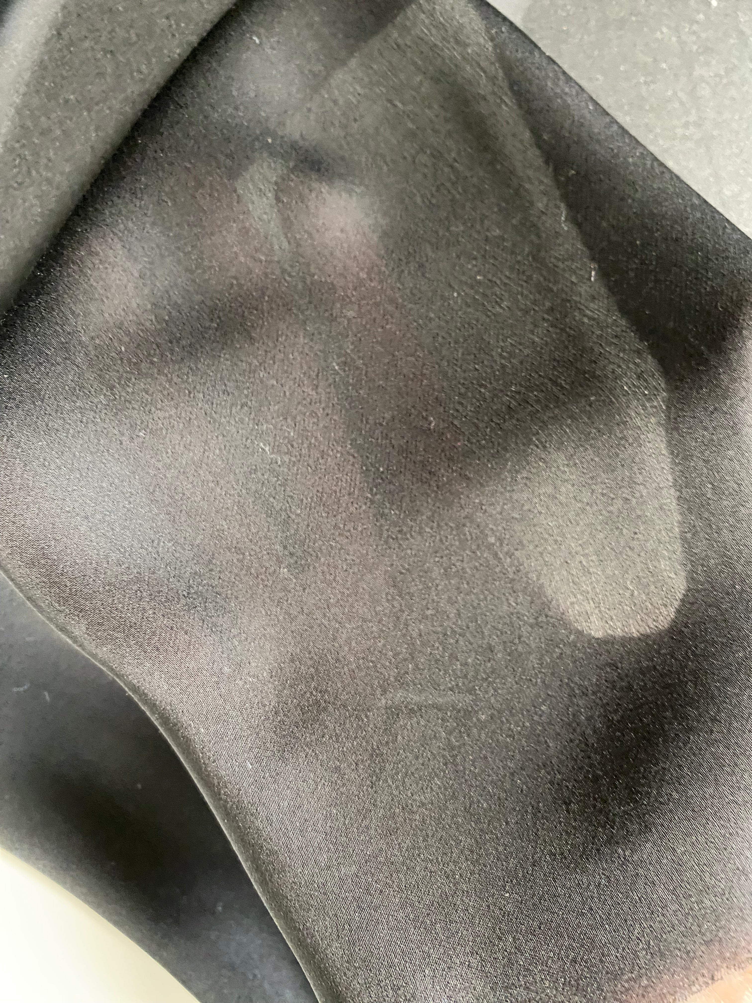 106SM. Thin silk lamé. 60g/m2.