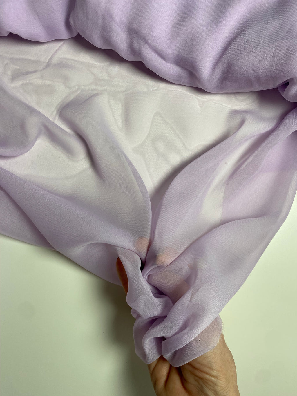 155S. Silk chiffon. 20g/m2.
