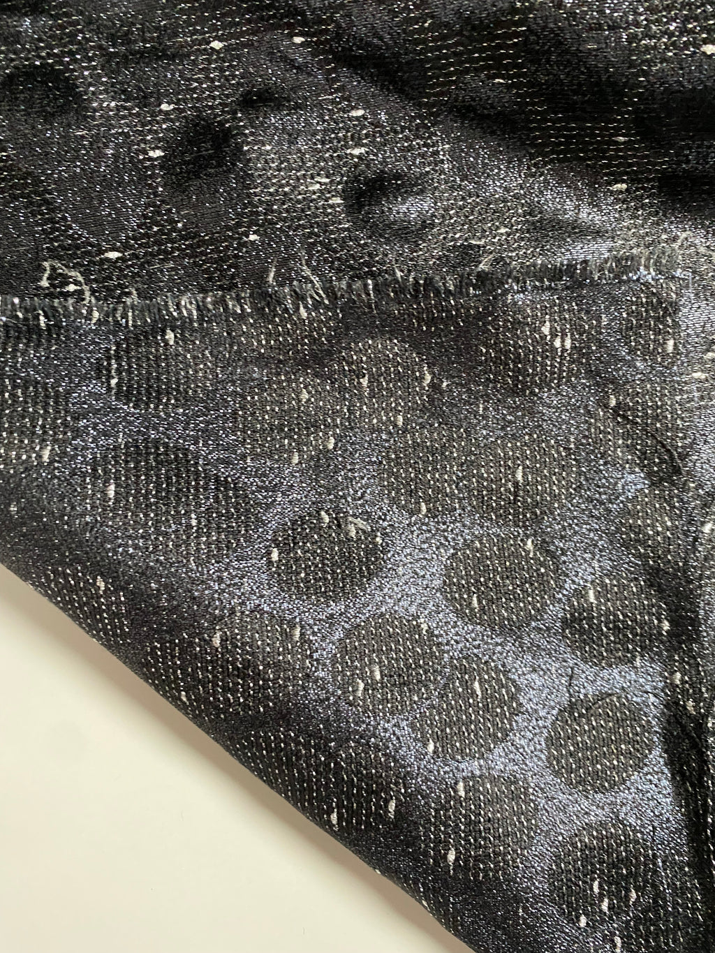 171MX. Silk blend jacquard.