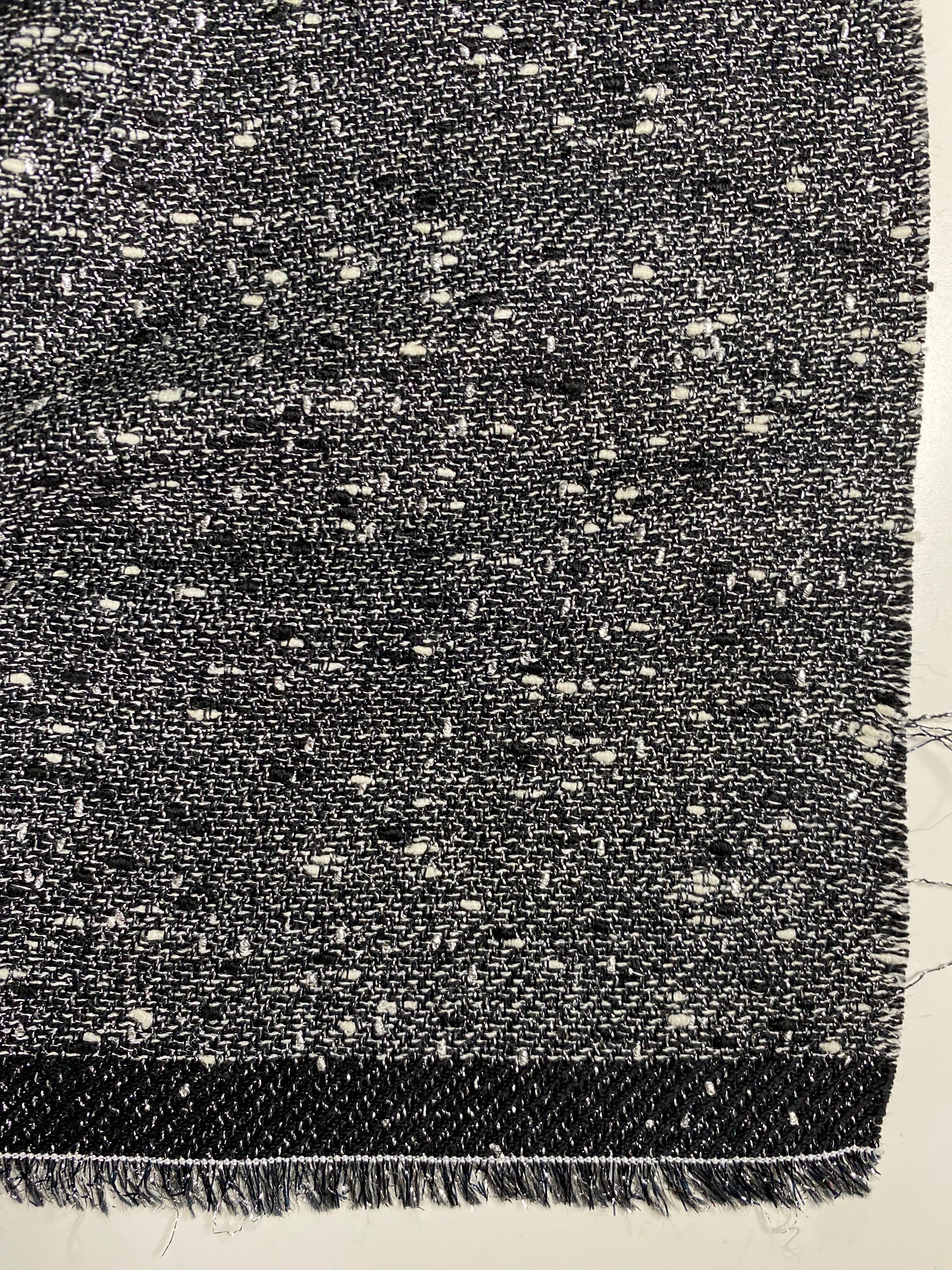 189MX. Thin tweed bouclé.