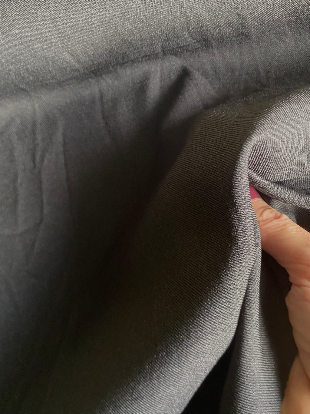 429P. Technical twill with creased effect. 280 g/m2.
