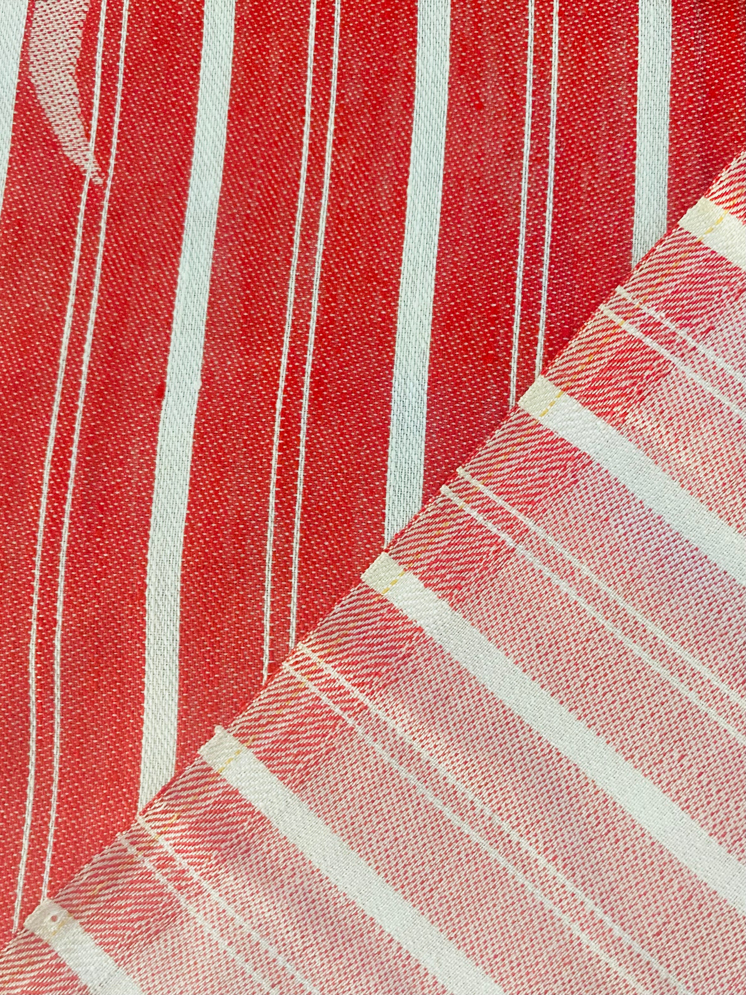 272L. Linen. 145g/m2.