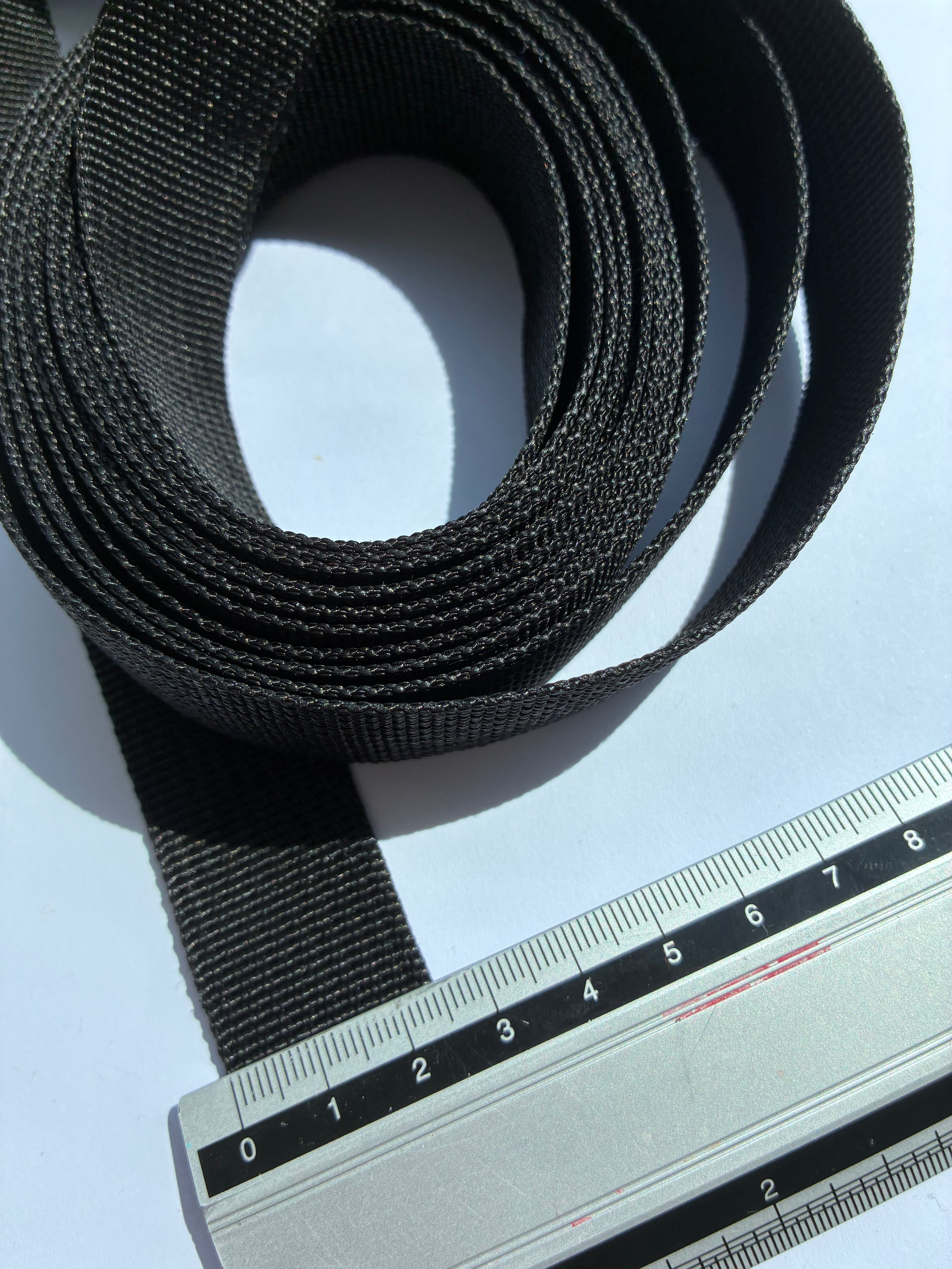 1002ACC. Weaved tape. 25mm.