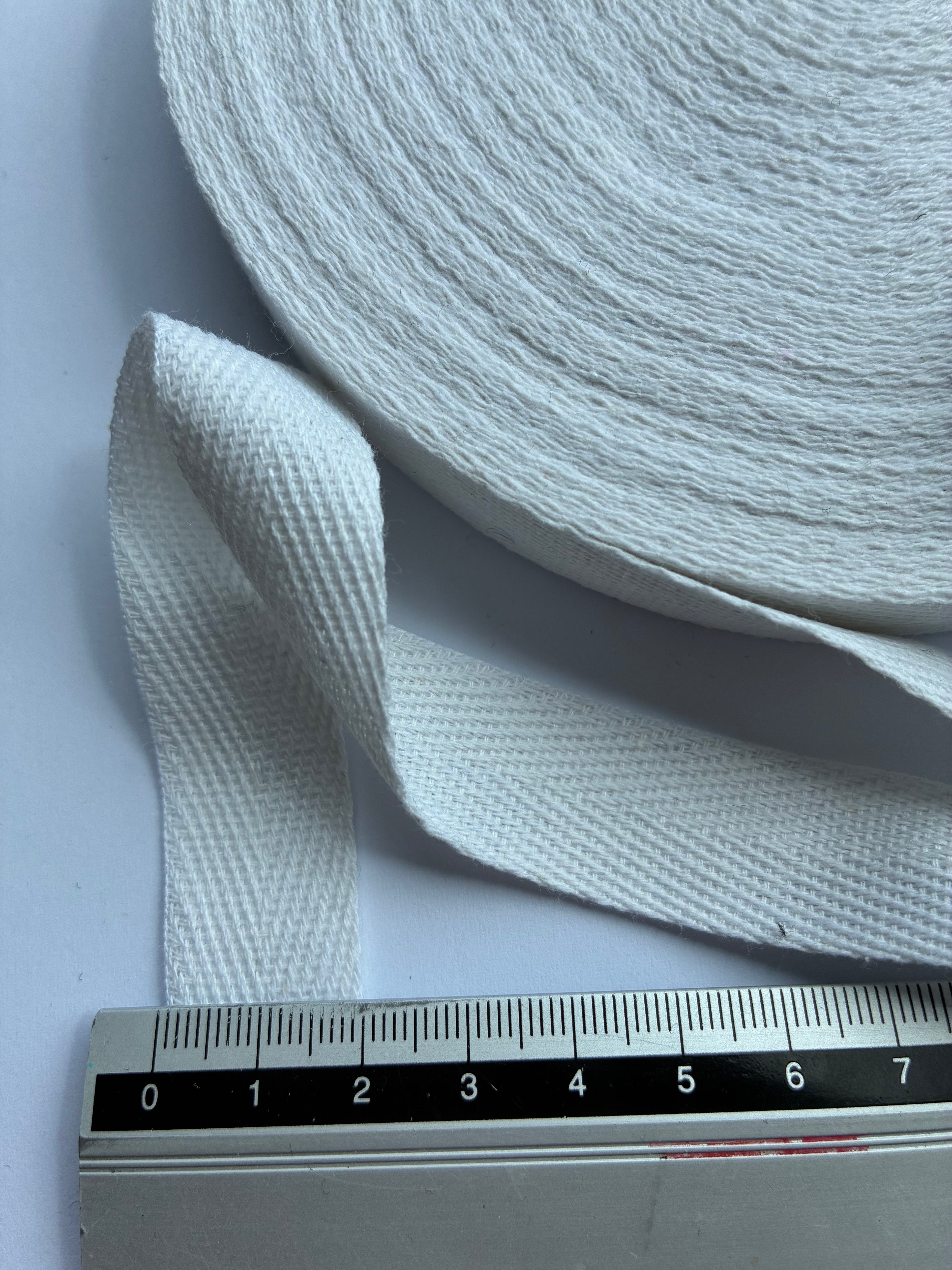 1010ACC. Soft herringbone tape. 20mm.