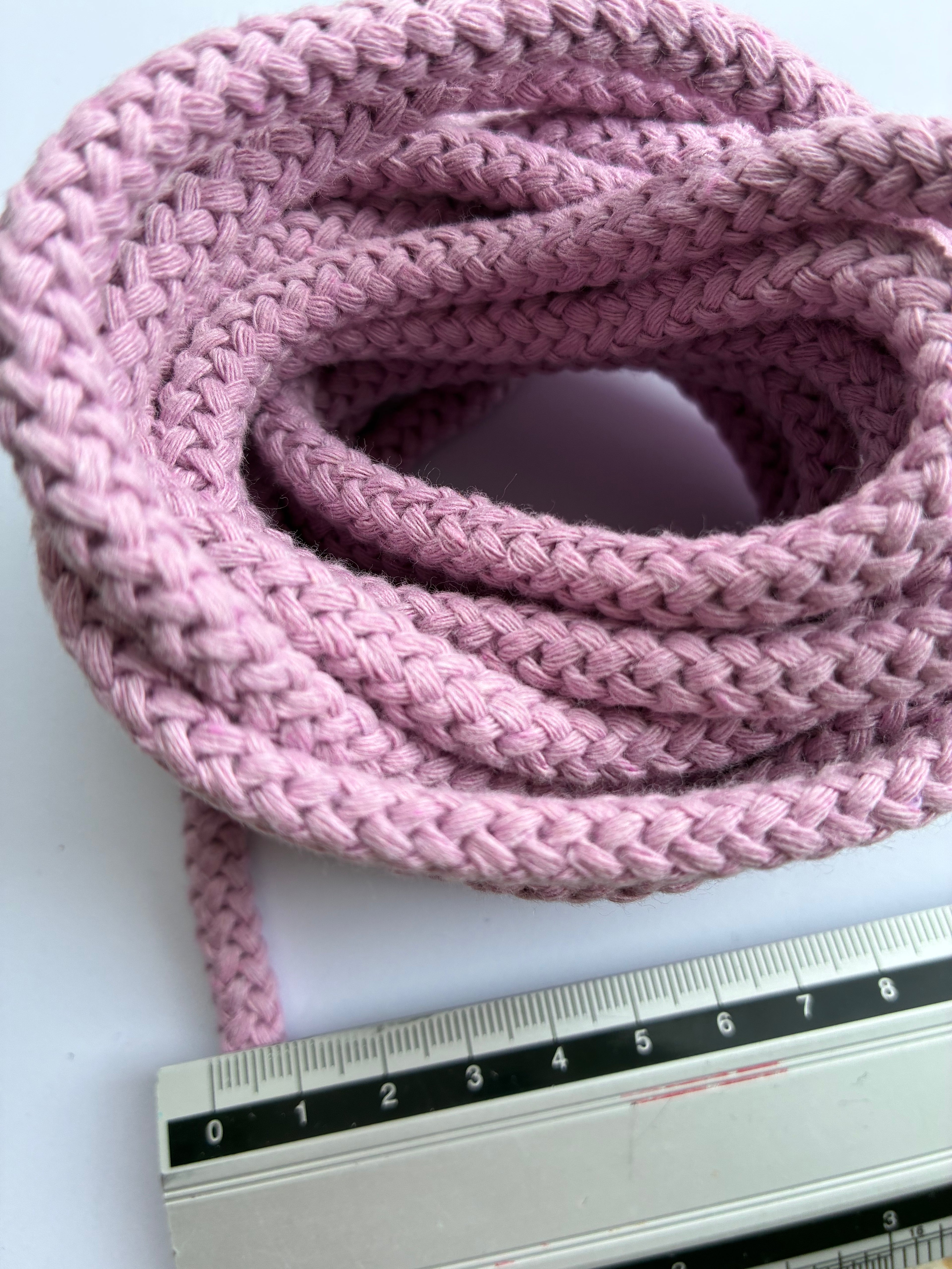 1029ACC.  Weaved cord. 8mm. Lavender.