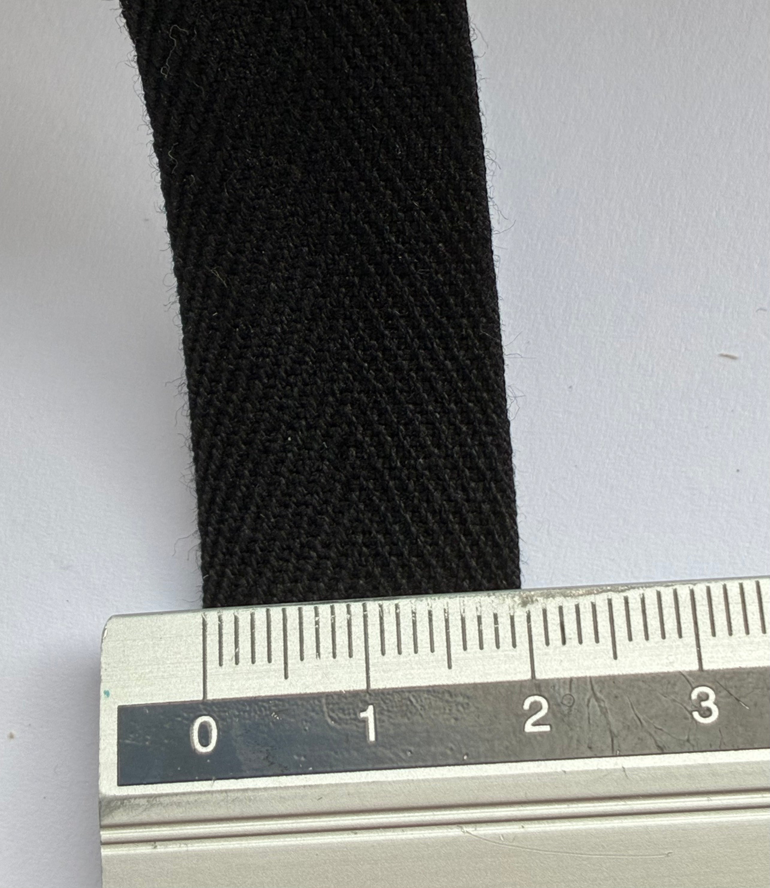 269ACC. CO. Herringbone tape. 20mm.