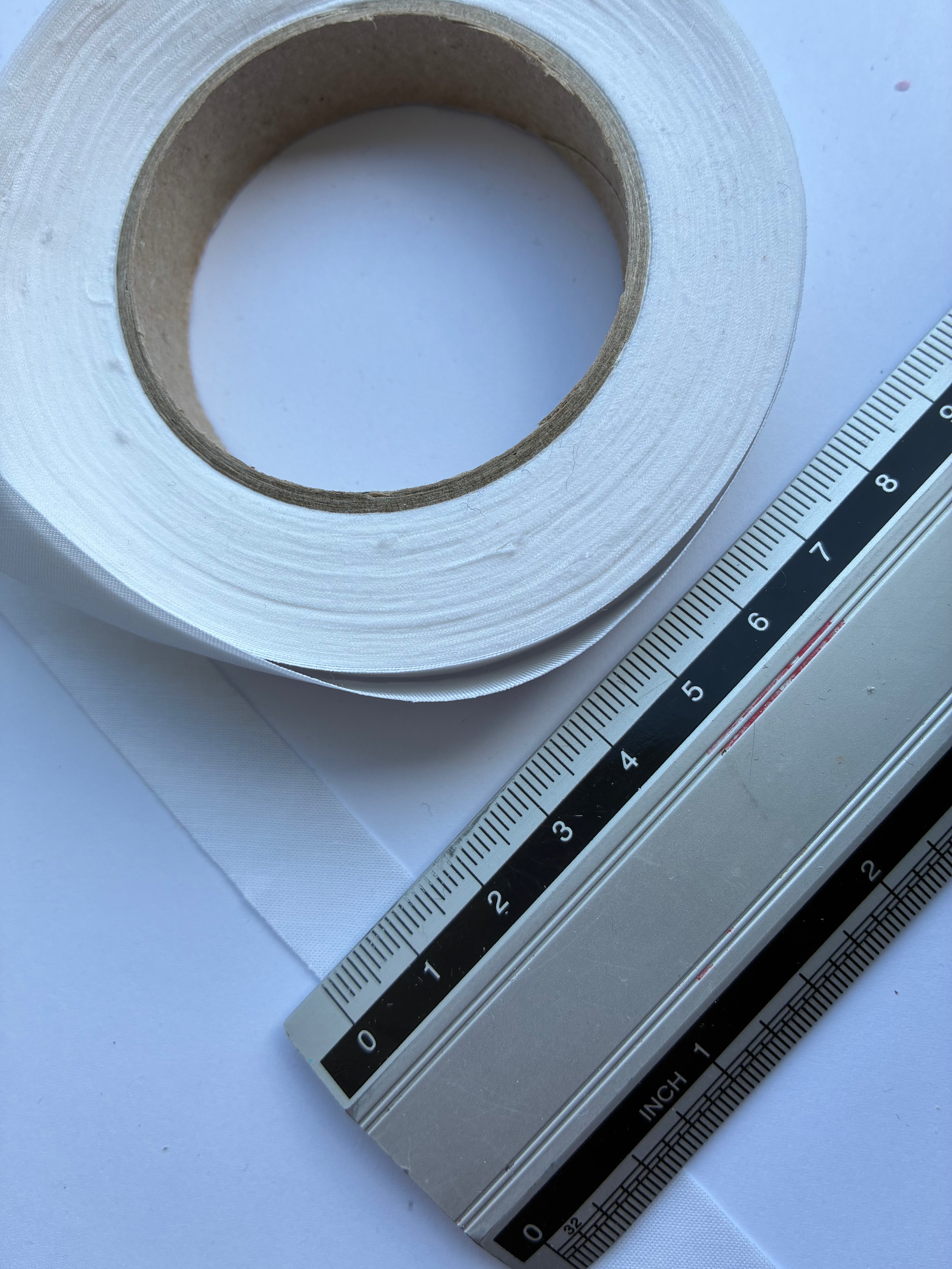 1096ACC. CO. Bias tape. 15mm.