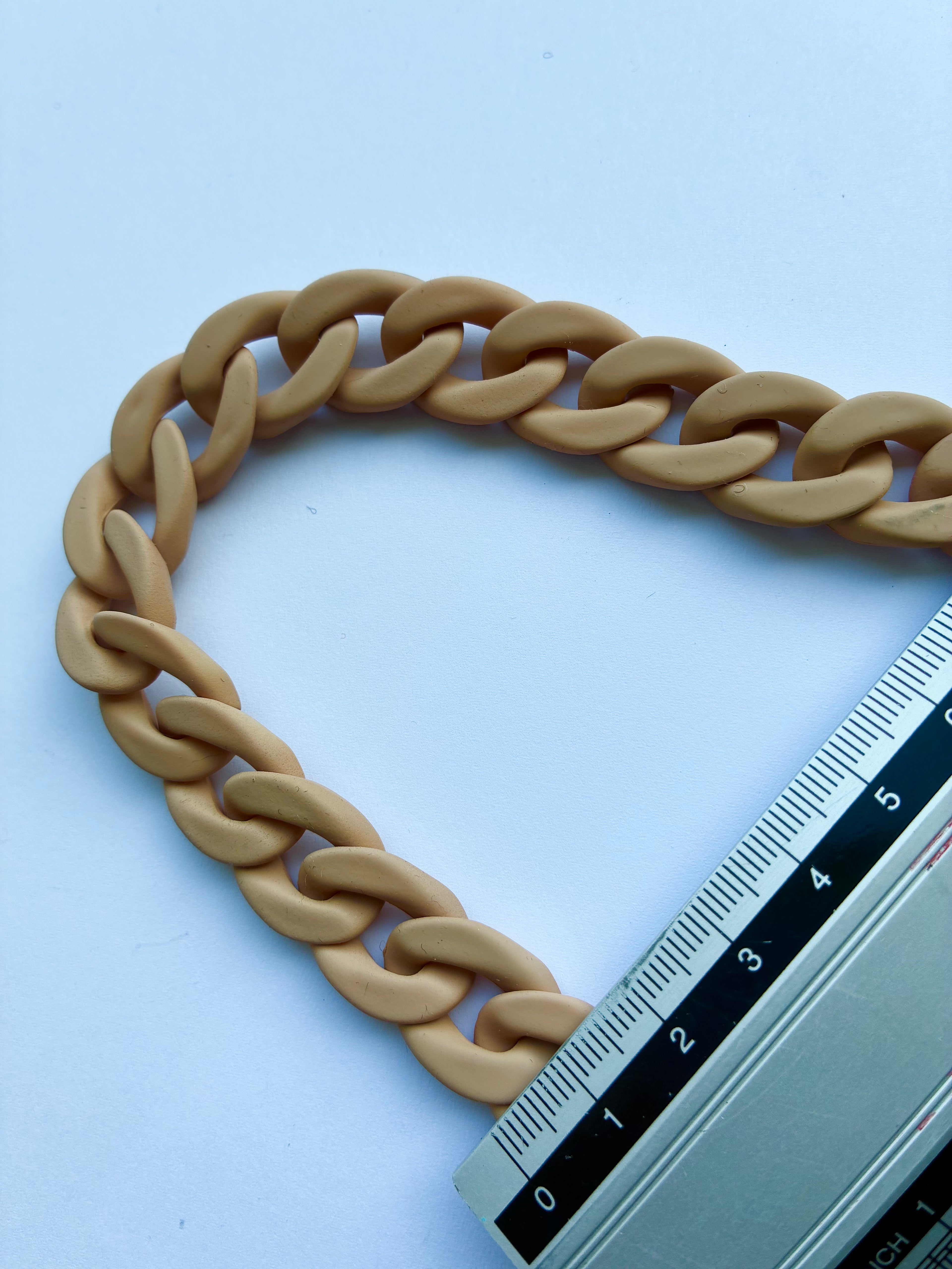 1101ACC. Decorative chain. 20mm. Beige.