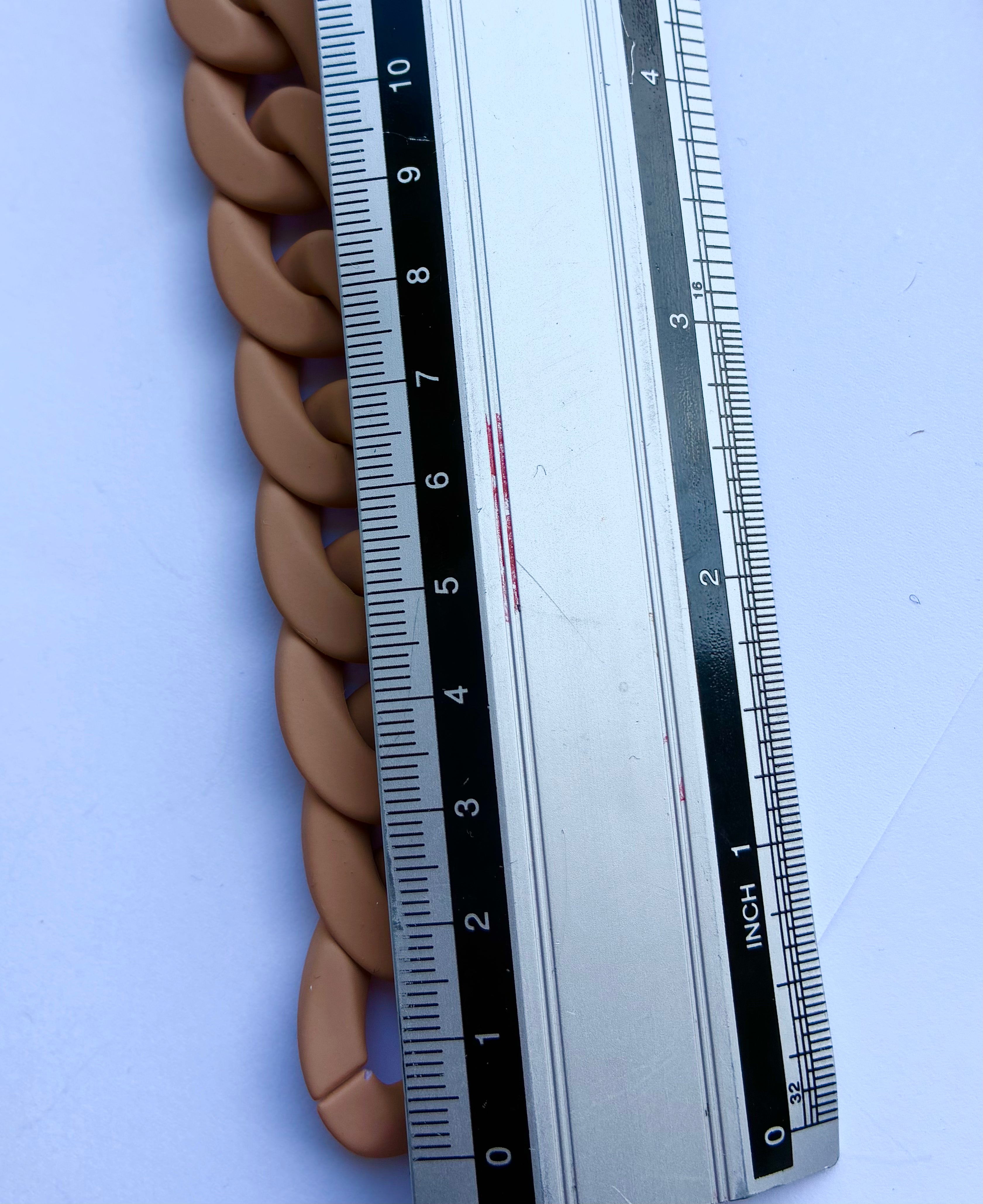 1101ACC. Decorative chain. 20mm. Beige.
