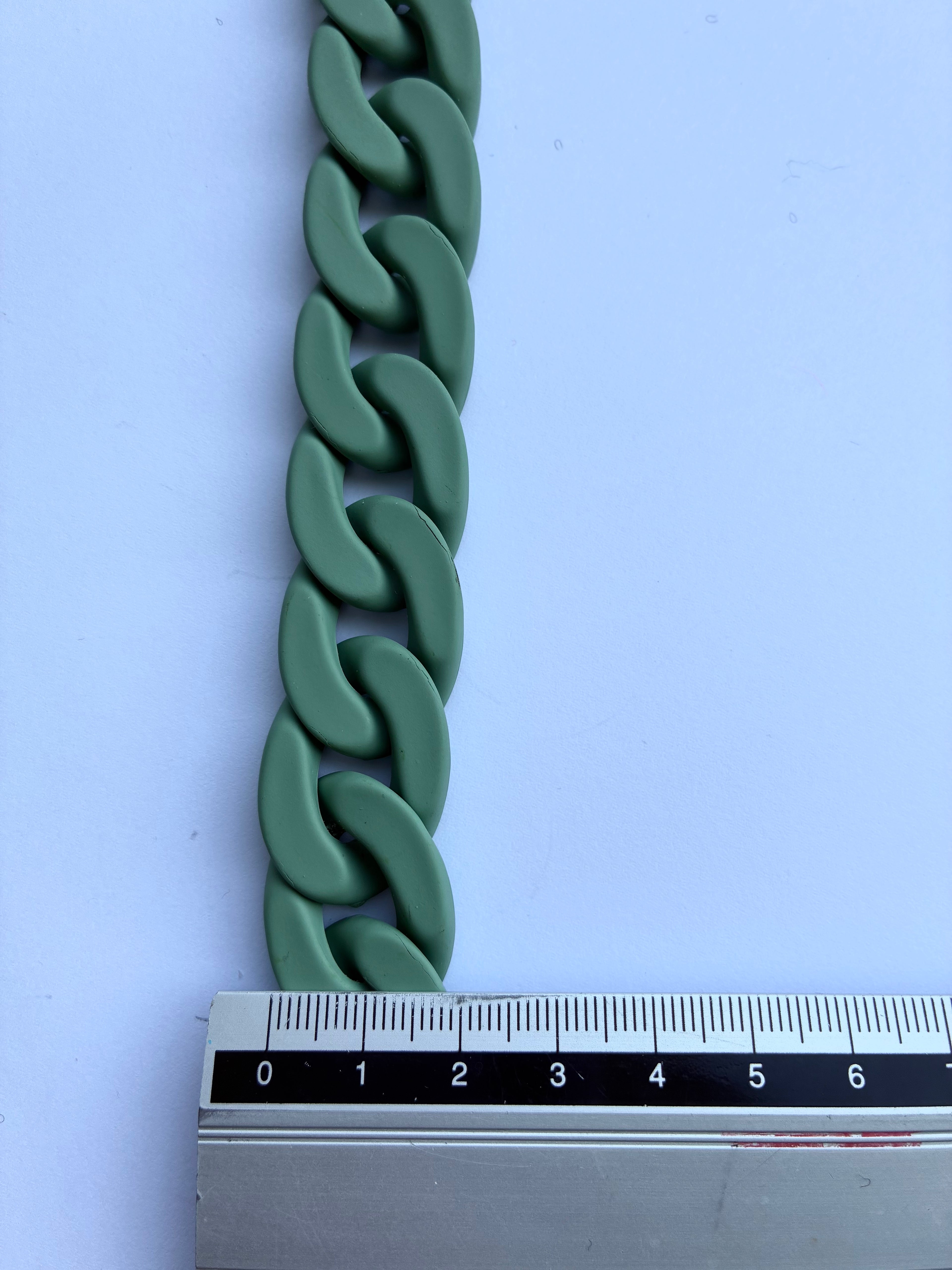1106ACC. Decorative chain. Plastic. 20mm. Green.