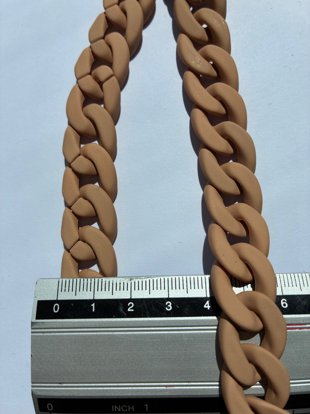 1102ACC. Decorative chain. 15mm. Beige.